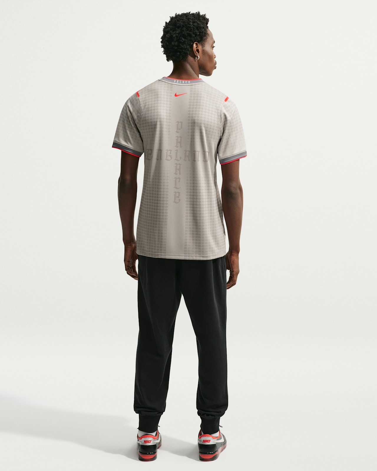 Nike England 英格蘭 x Palace 限量版訓練球衣 IH1672