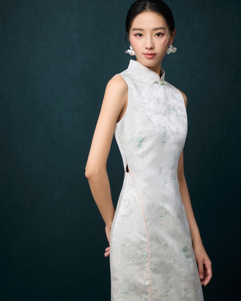 无袖露腰旗袍连身裙 D0101