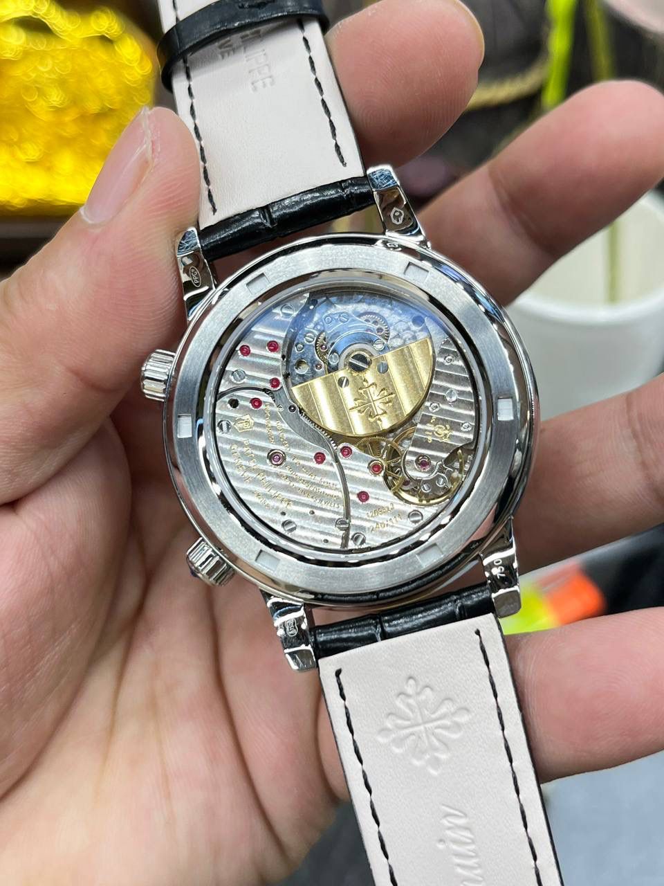 百达翡丽星空腕表：璀璨星河，腕间绽放