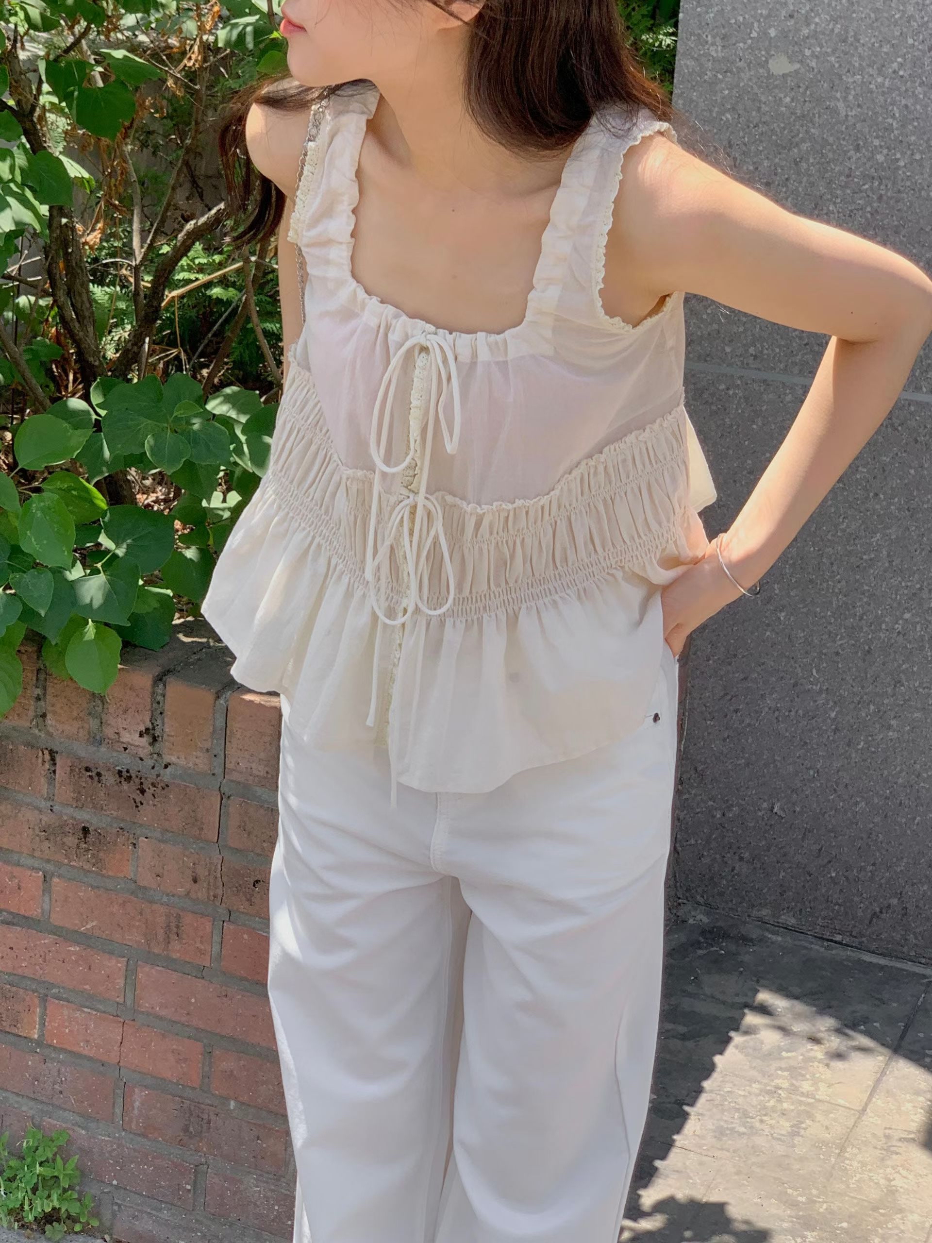 Lovely shirred front-open top