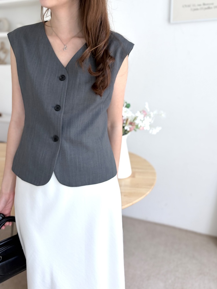 Signature Linen Blend Vest (Charcoal)