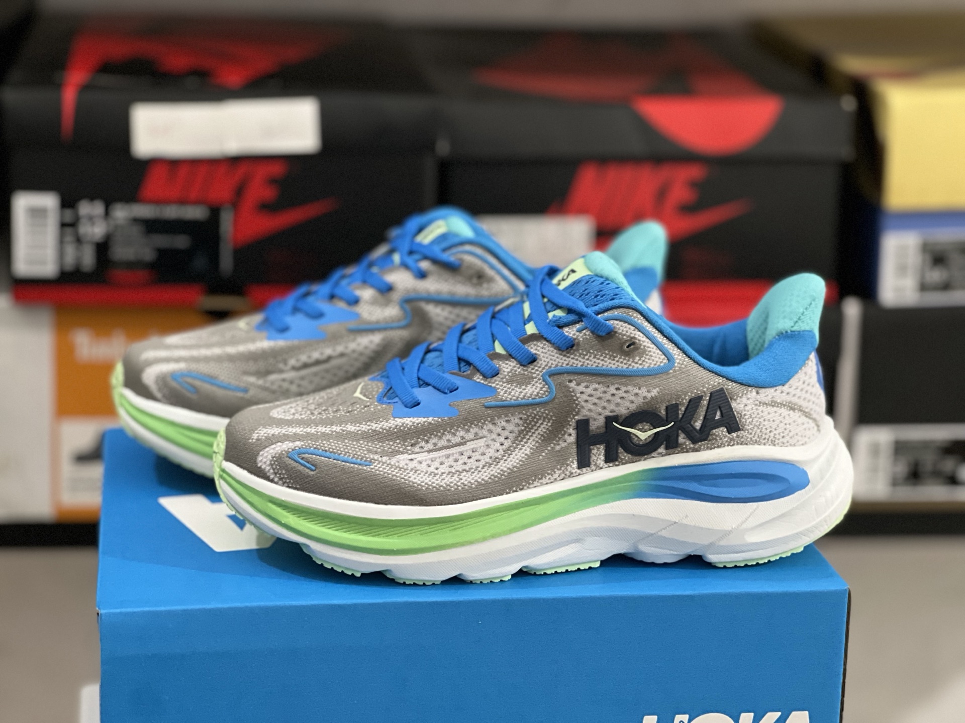 HOKA ONE ONE Clifton 10
