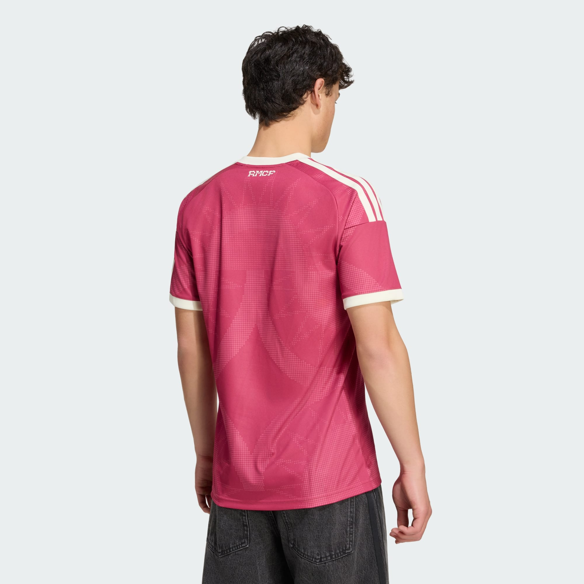 💎拉丁美洲風情重塑經典 Adidas Real Madrid 皇家馬德里 2026-27 三客球迷版球衣 (可加印字章) IA7520