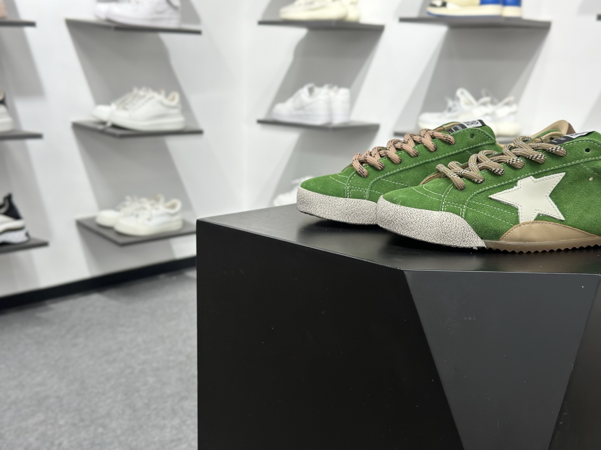 Golden Goose True Star