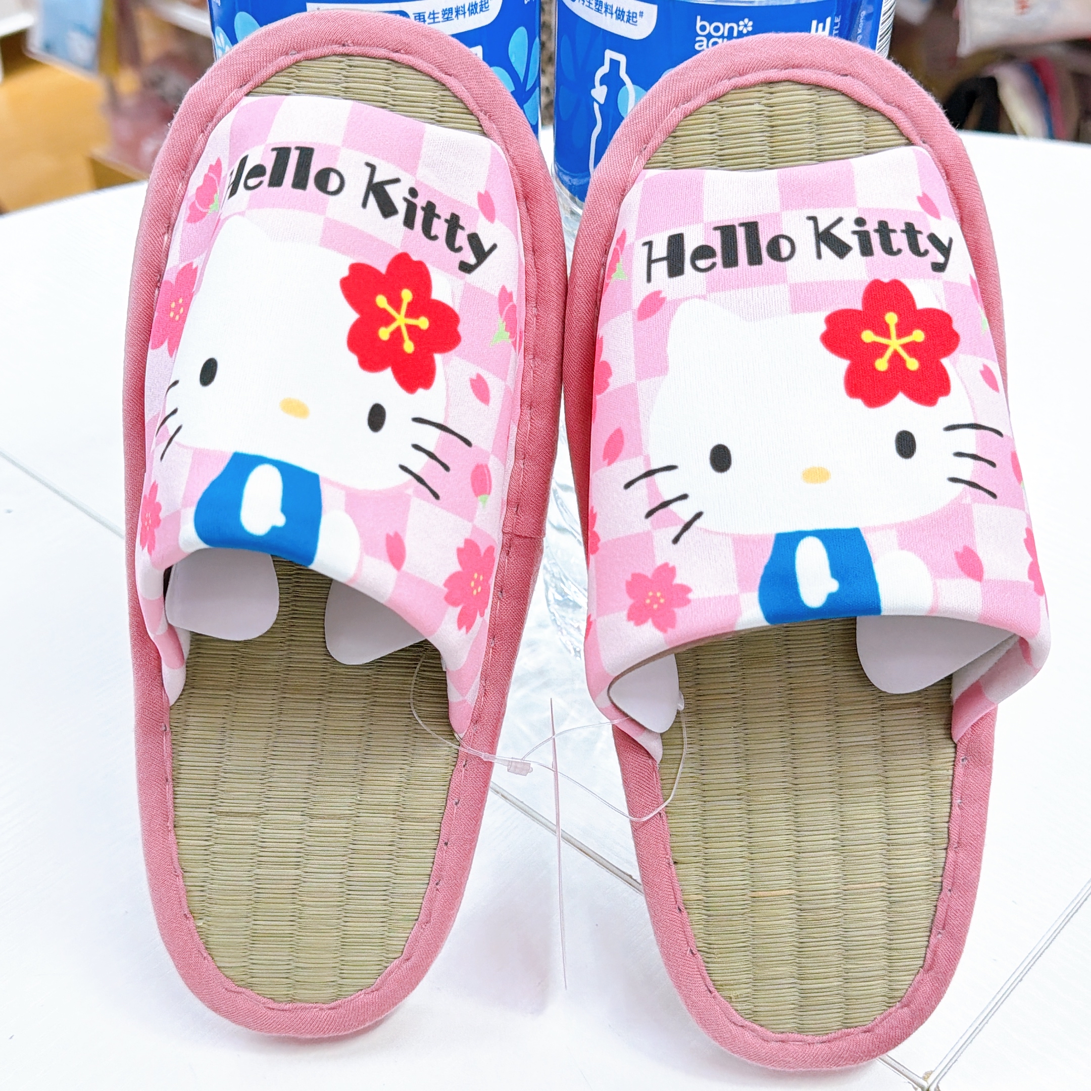 日本直送 sanrio Kitty Kuromi竹蓆拖鞋 22至24 cm