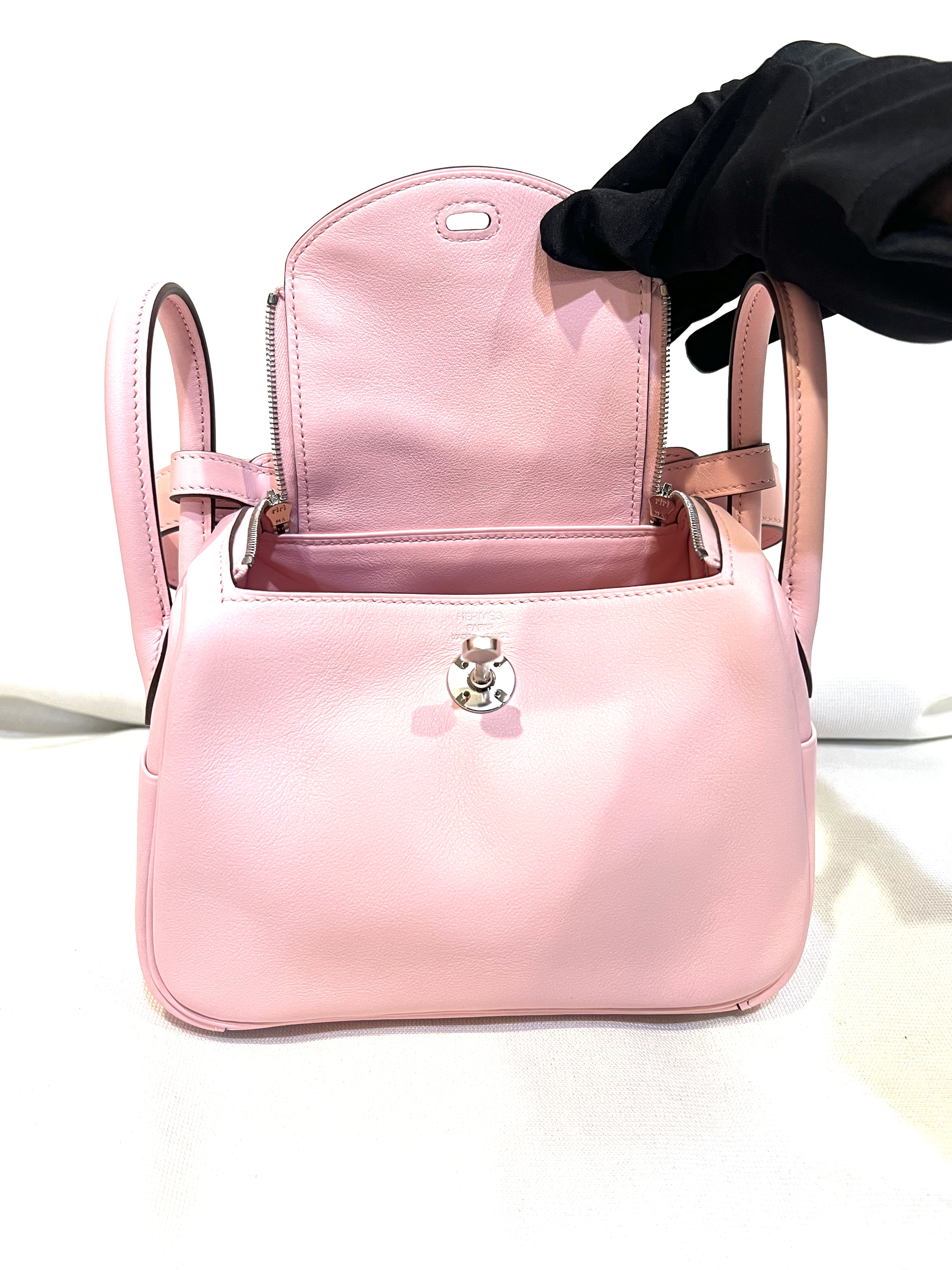 Pre-Owned Hermès Mini Lindy Stamp Z / Product Code: 26041114