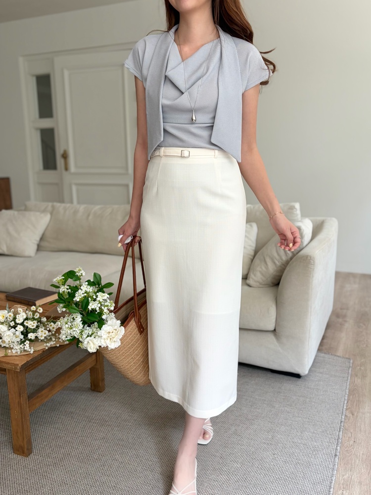 The Belted Straight Skirt (Ivory)