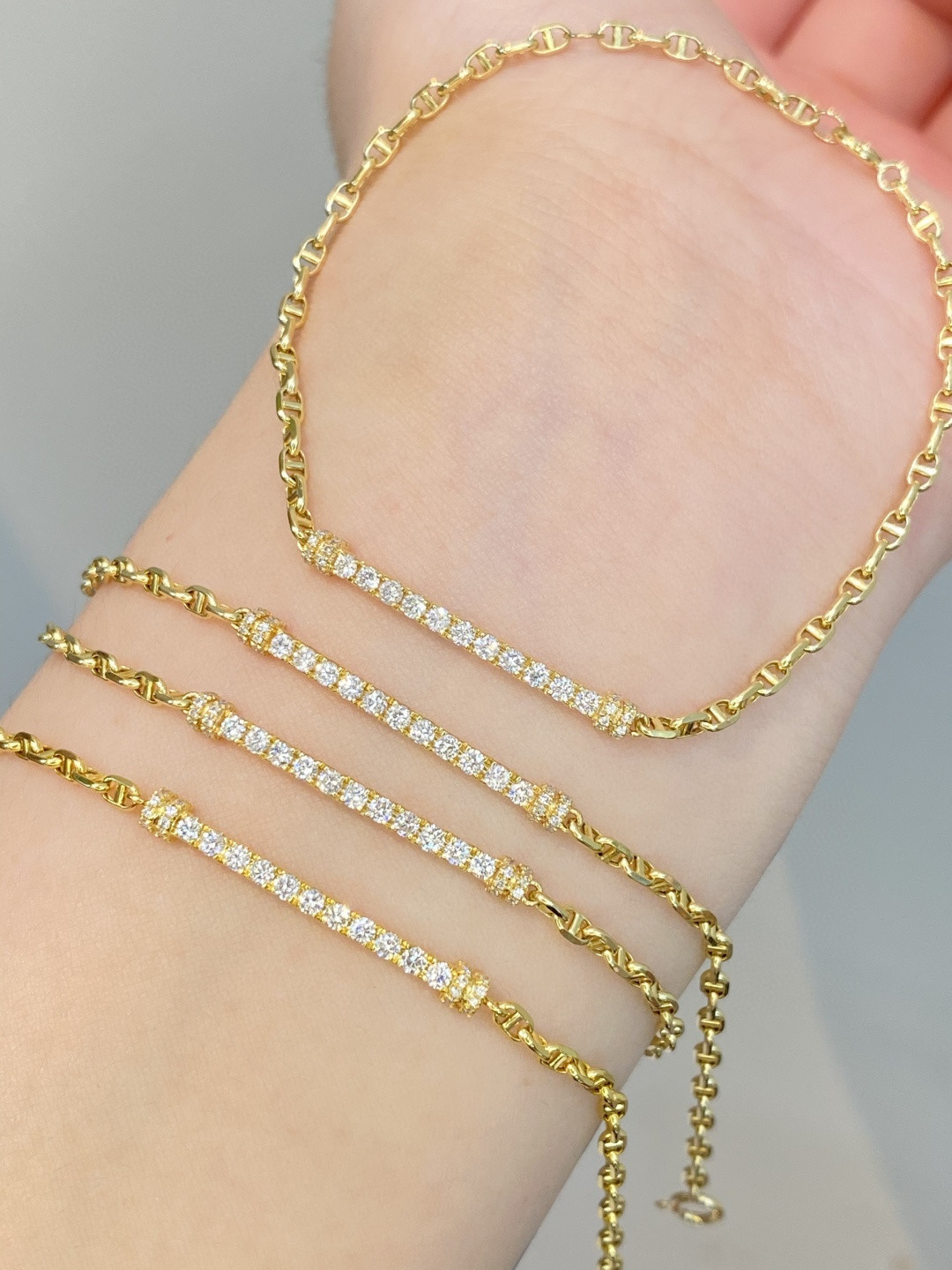 18K Diamond Bracelet 