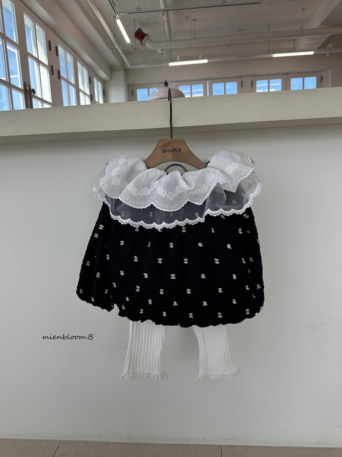 🇰🇷mienbloomb blouse