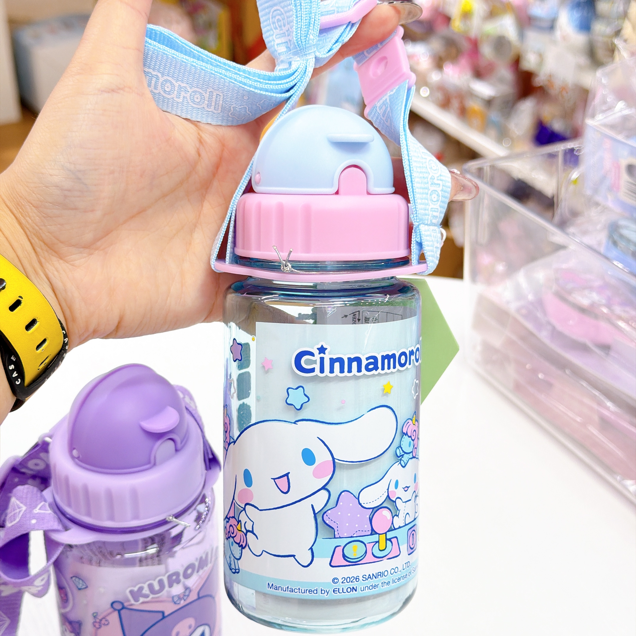 原裝行貨Sanrio Kuromi kitty cn新款350毫升水樽連飲管及斜孭繩/耐熱90度/ Bpa Bps free 