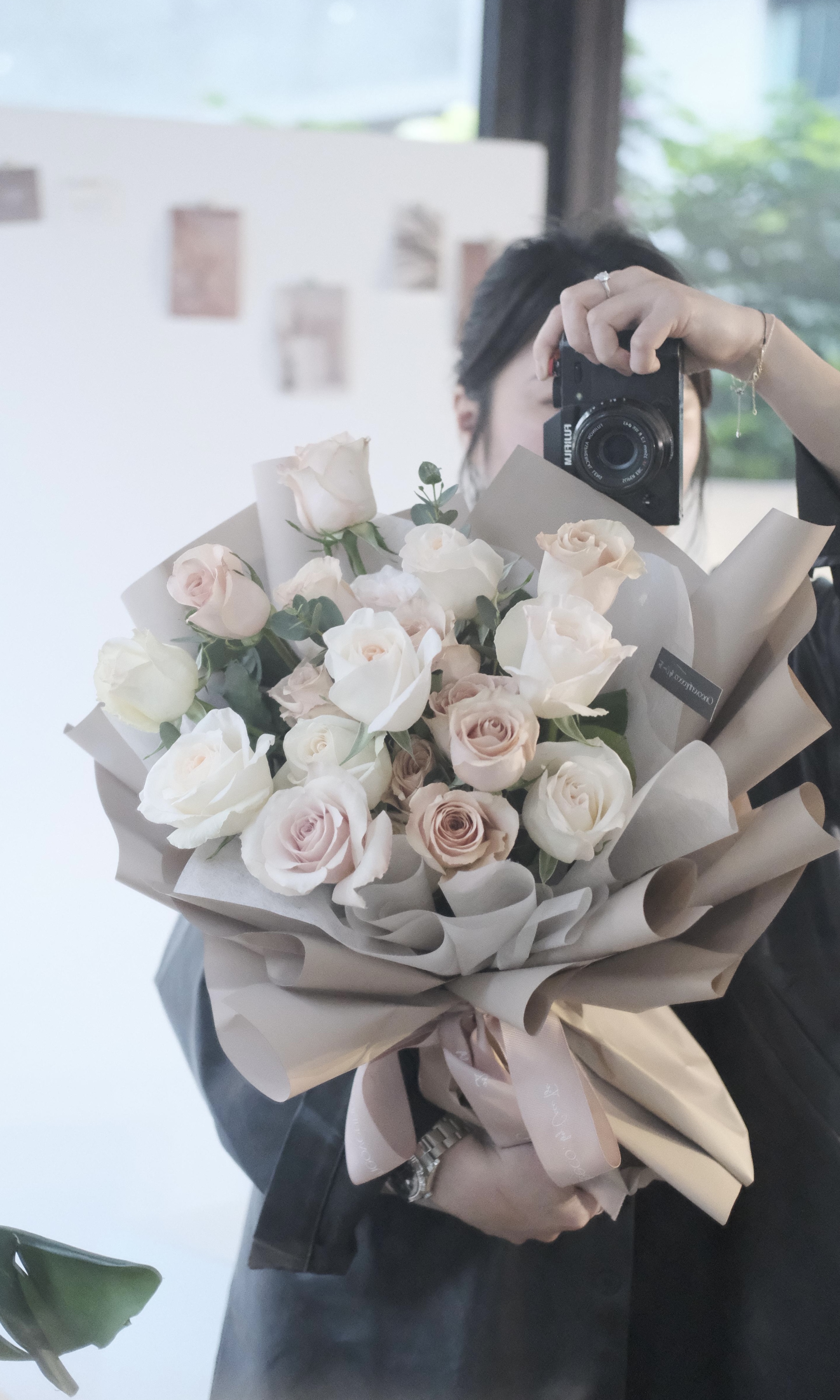 Quicksand + Ohara roses 🤎 (10+10stems)