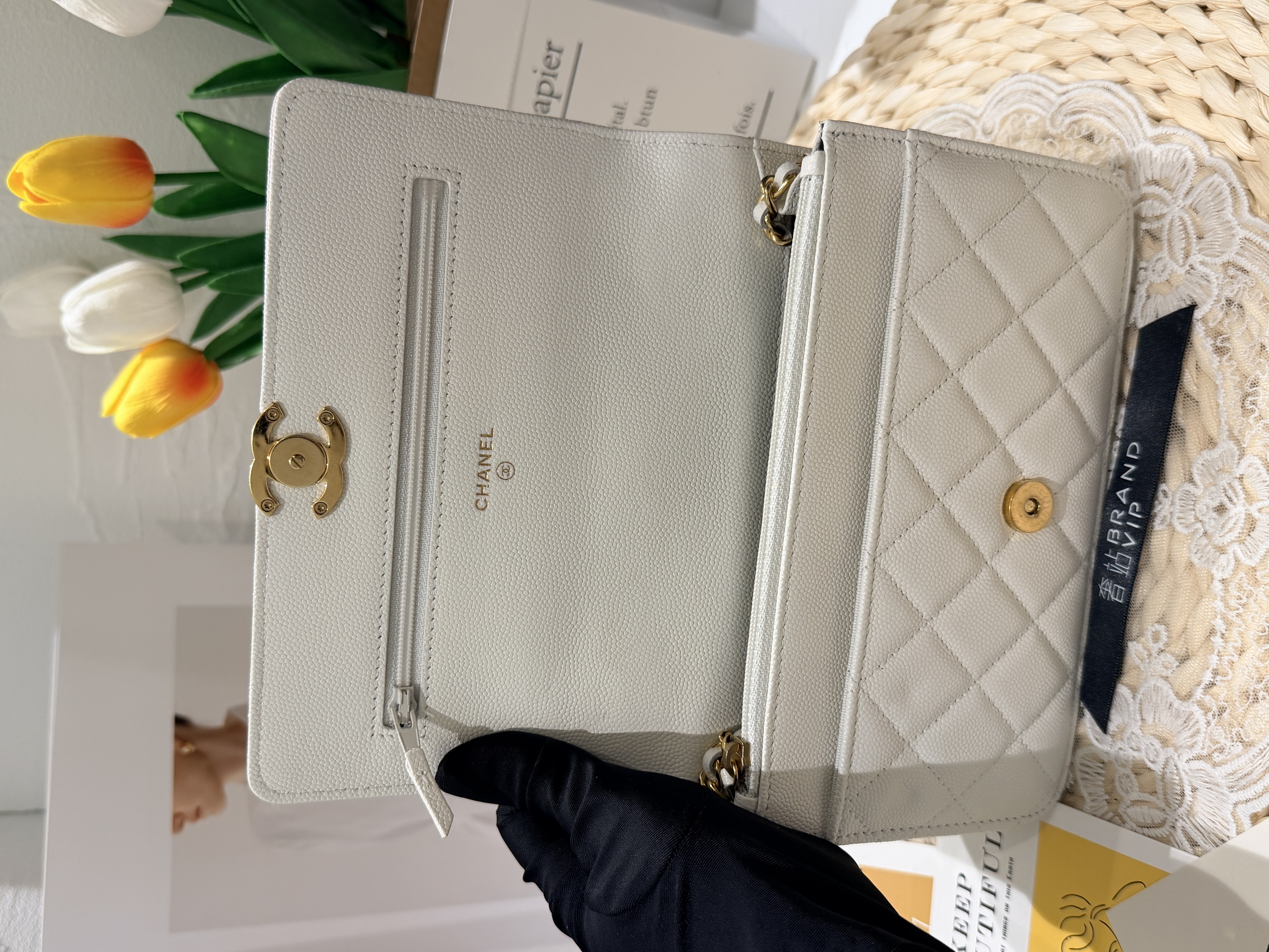 Chanel woc白色荔枝牛皮(芯片款 未使用）