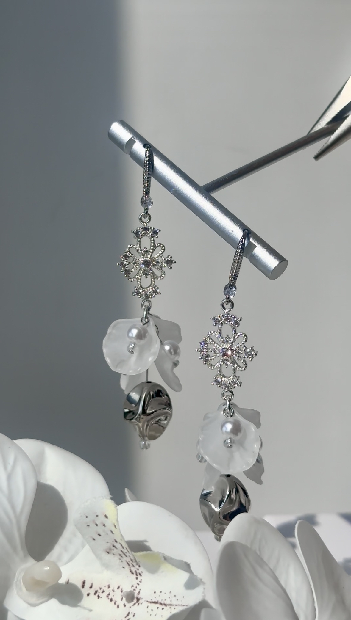 白金銀石花串耳環💍