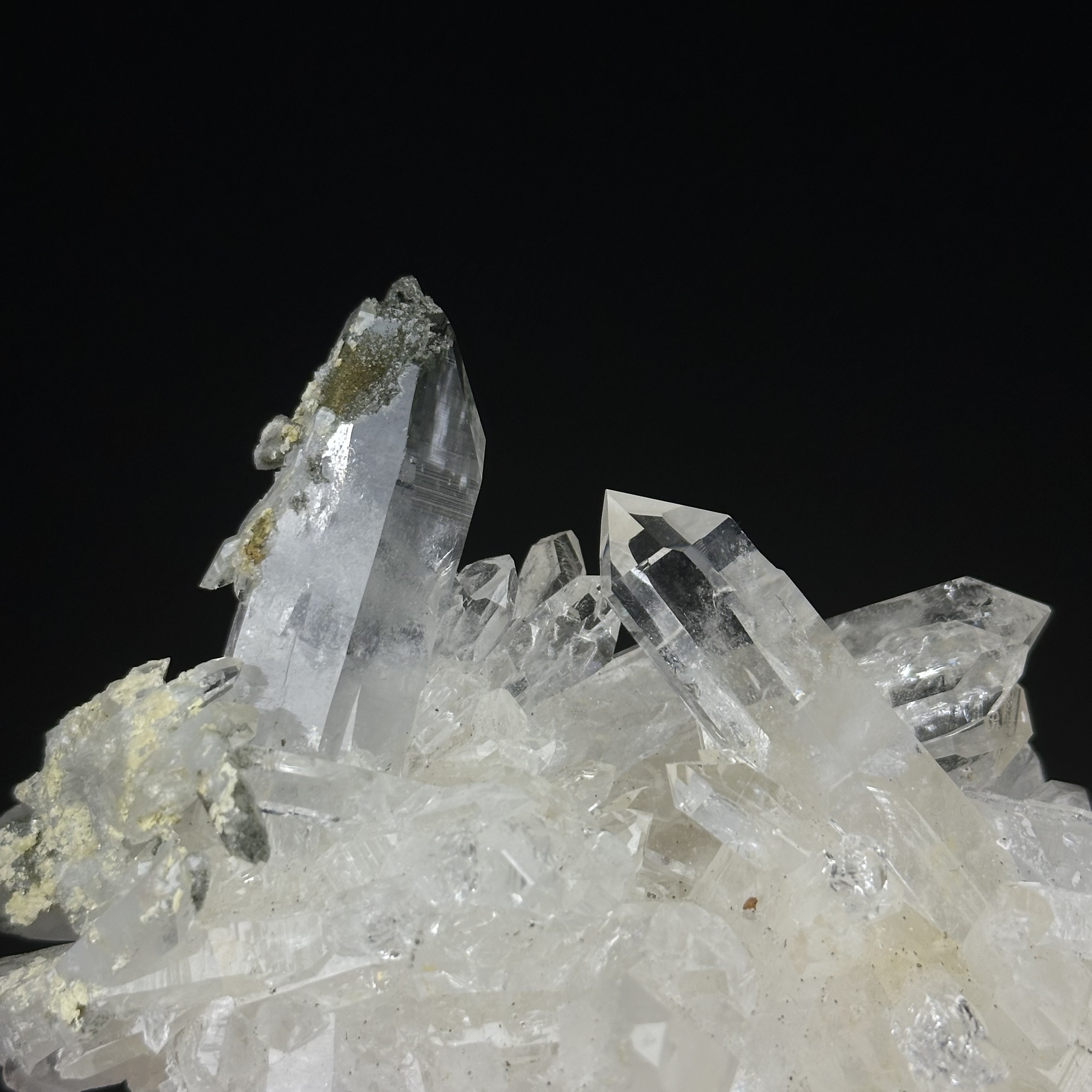 雷姆利亞水晶簇 - Lemurian Quartz Cluster LQ01