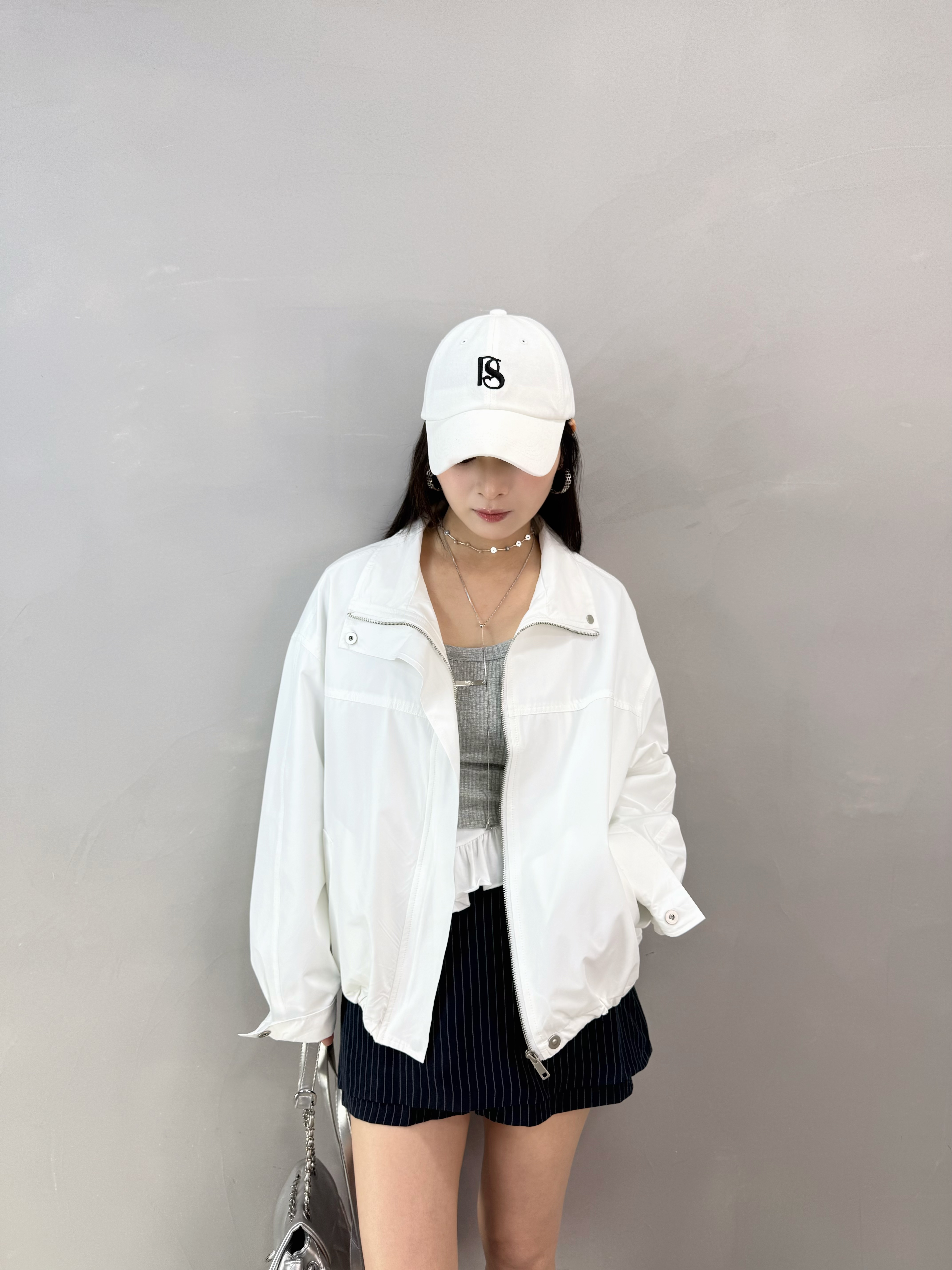 H70 束腳靚料風褸