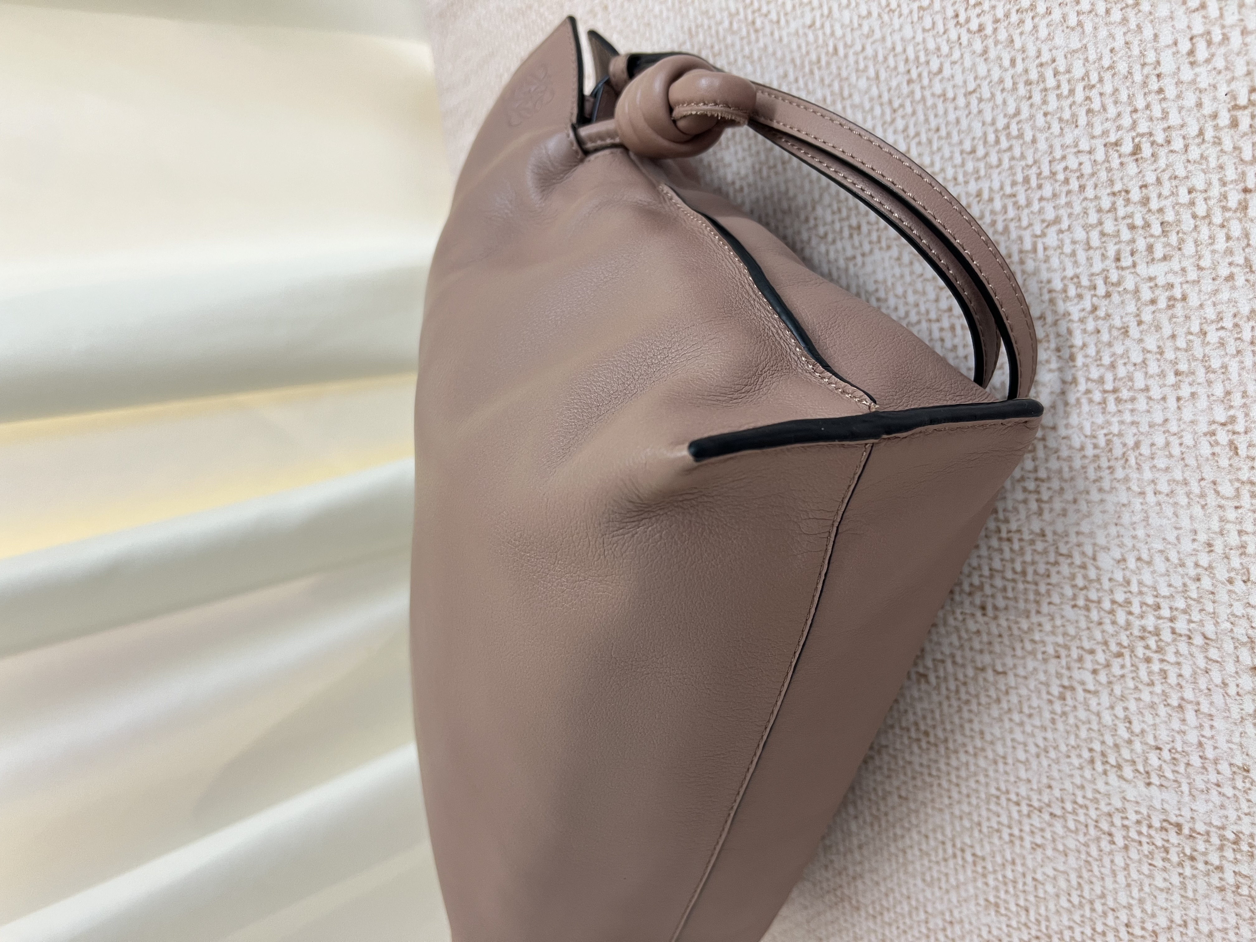 Pre-owned Loewe Flamenco/ Product Code: 26032201