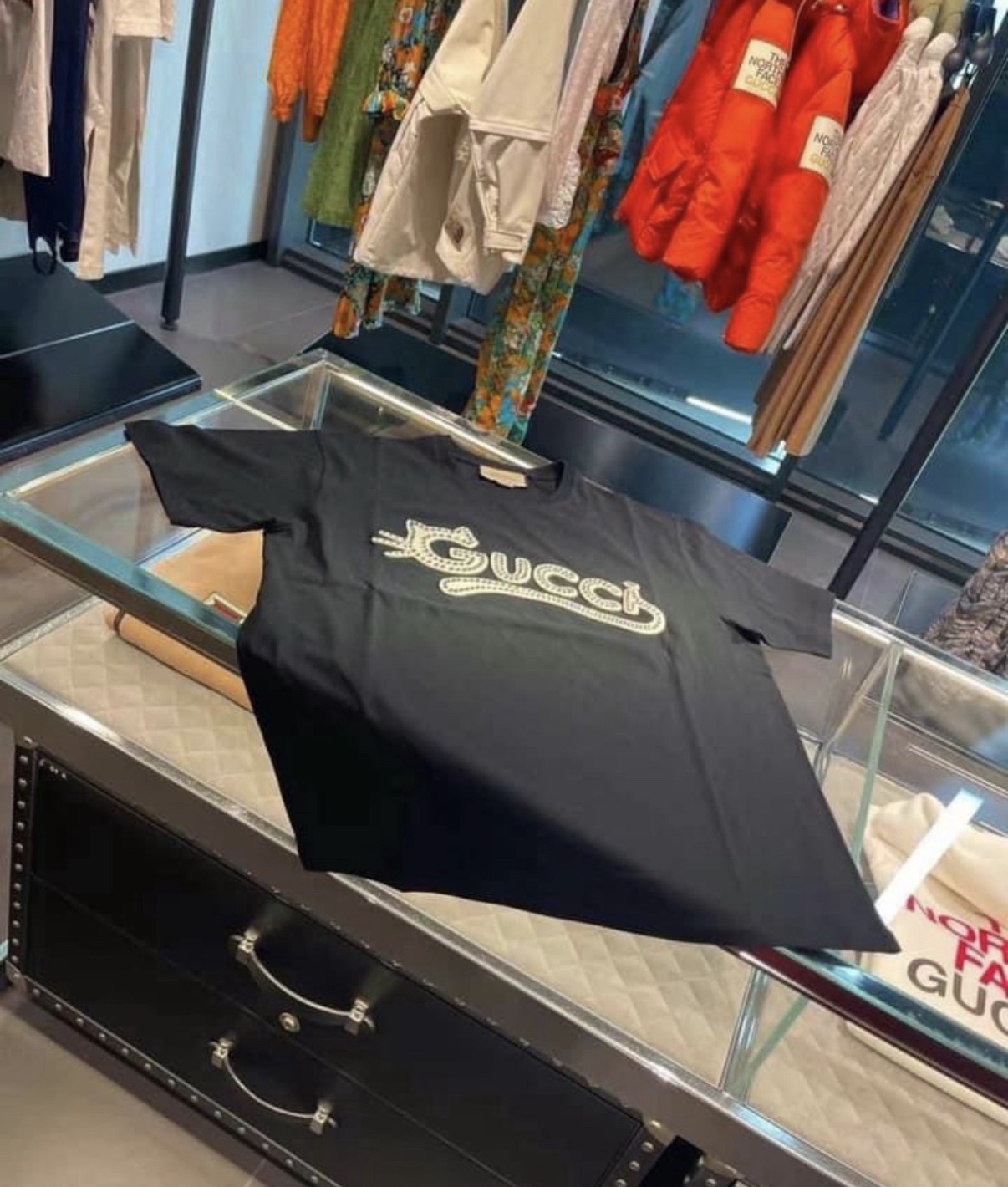 Gucci 黑白水晶貓貓🐱 oversized tee