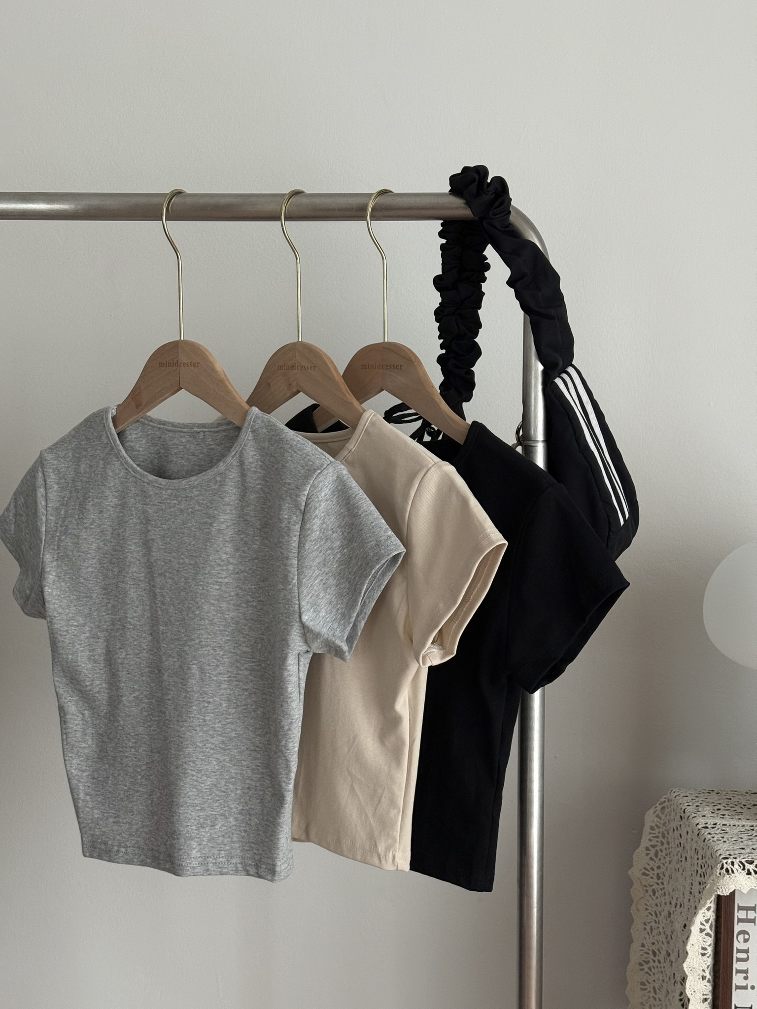 Kyle Cropped Top | Black