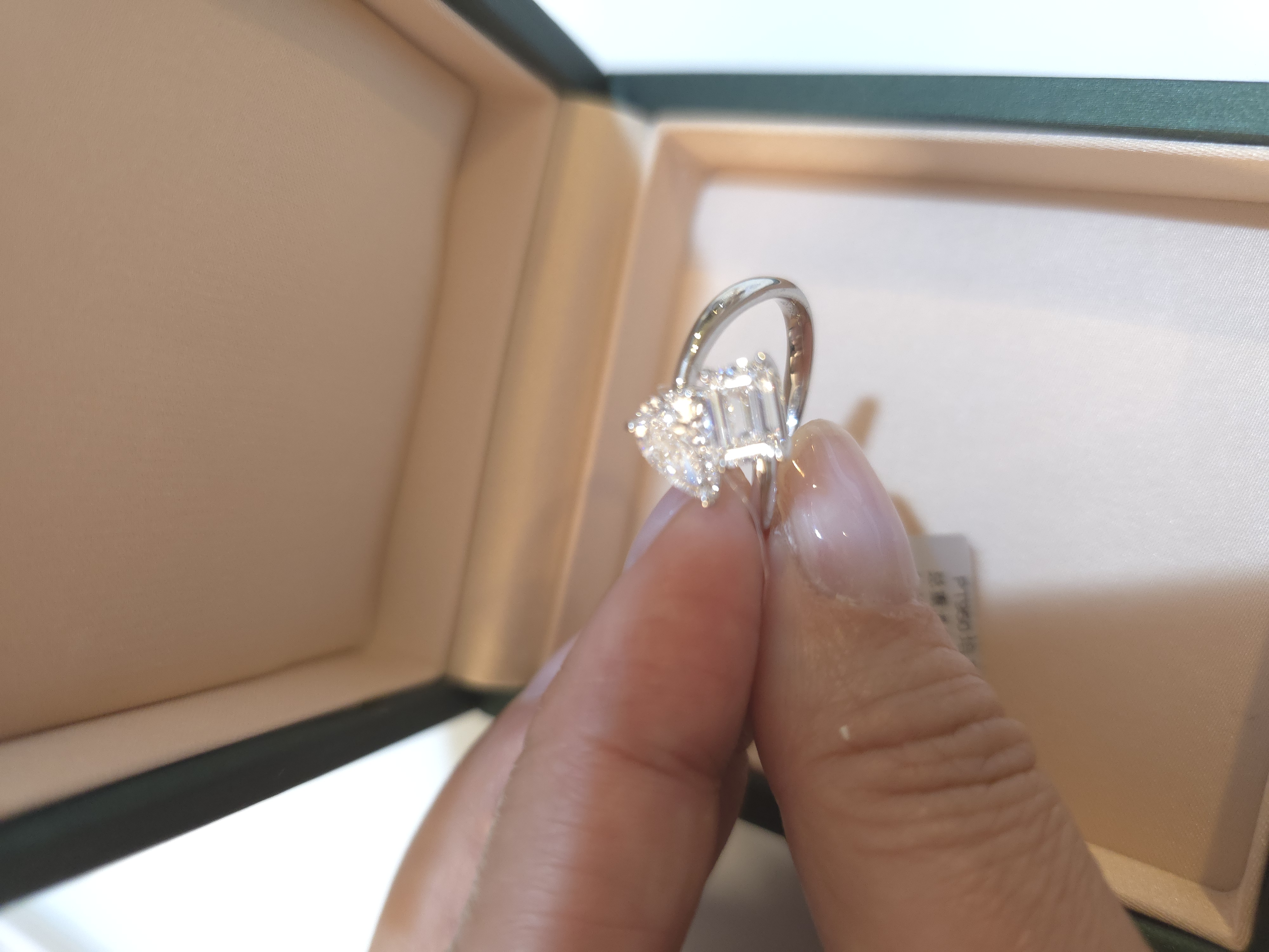 pt950 培育鑽石戒指 D1.009/1.038 G4.92 S14