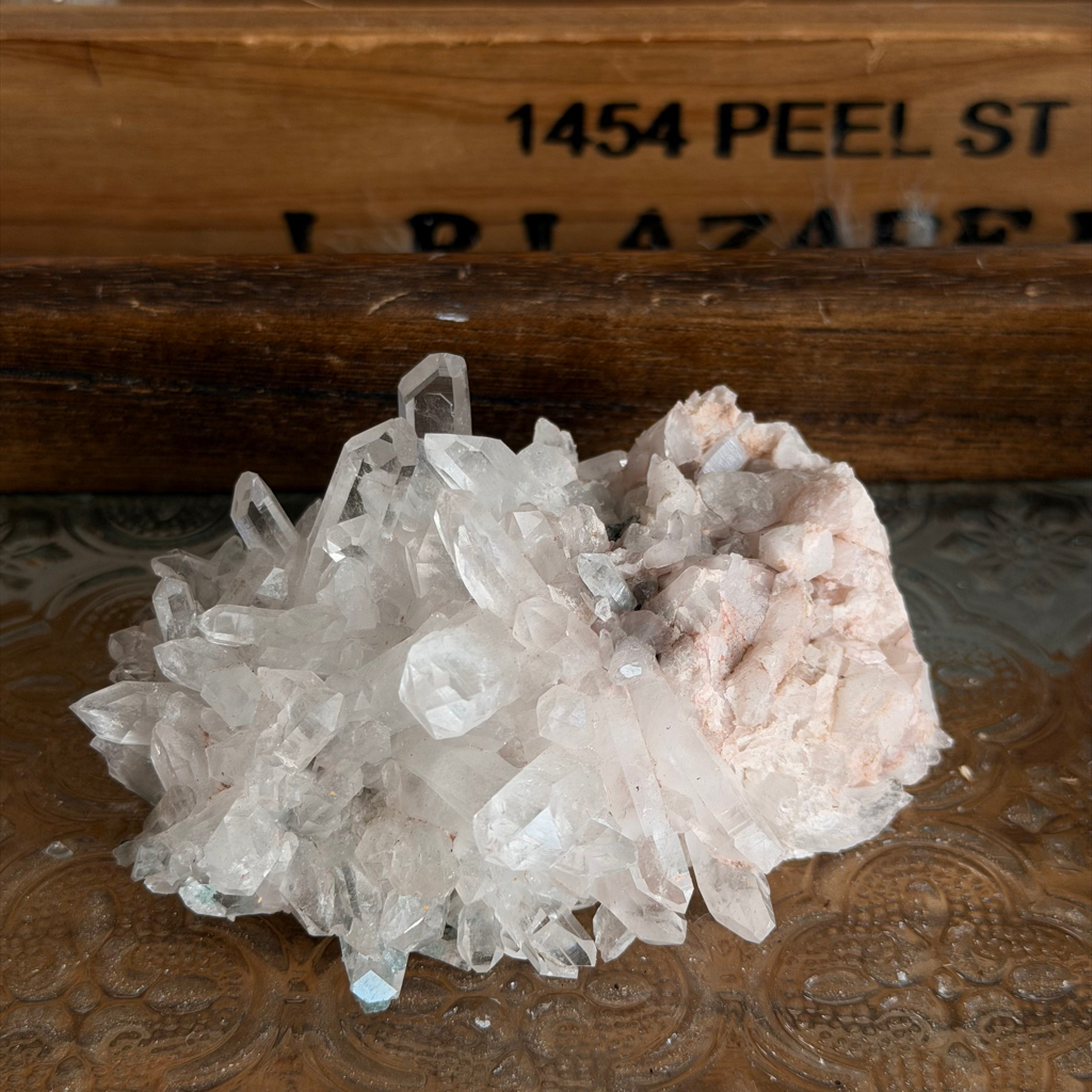 巴基斯坦綠泥白水晶共生