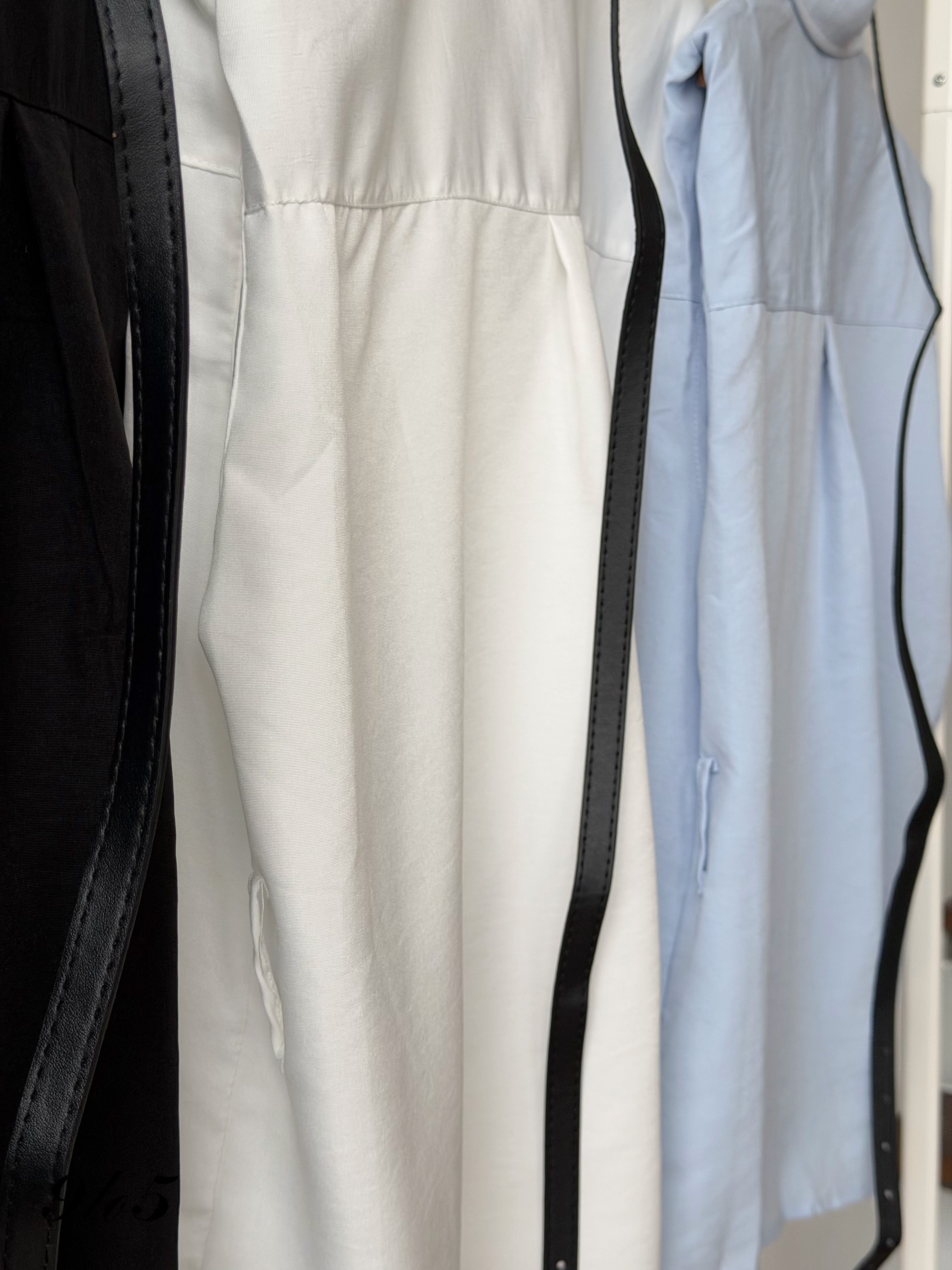 T4467 Sleeveless Tie-waist Shirt - 3 Colors 