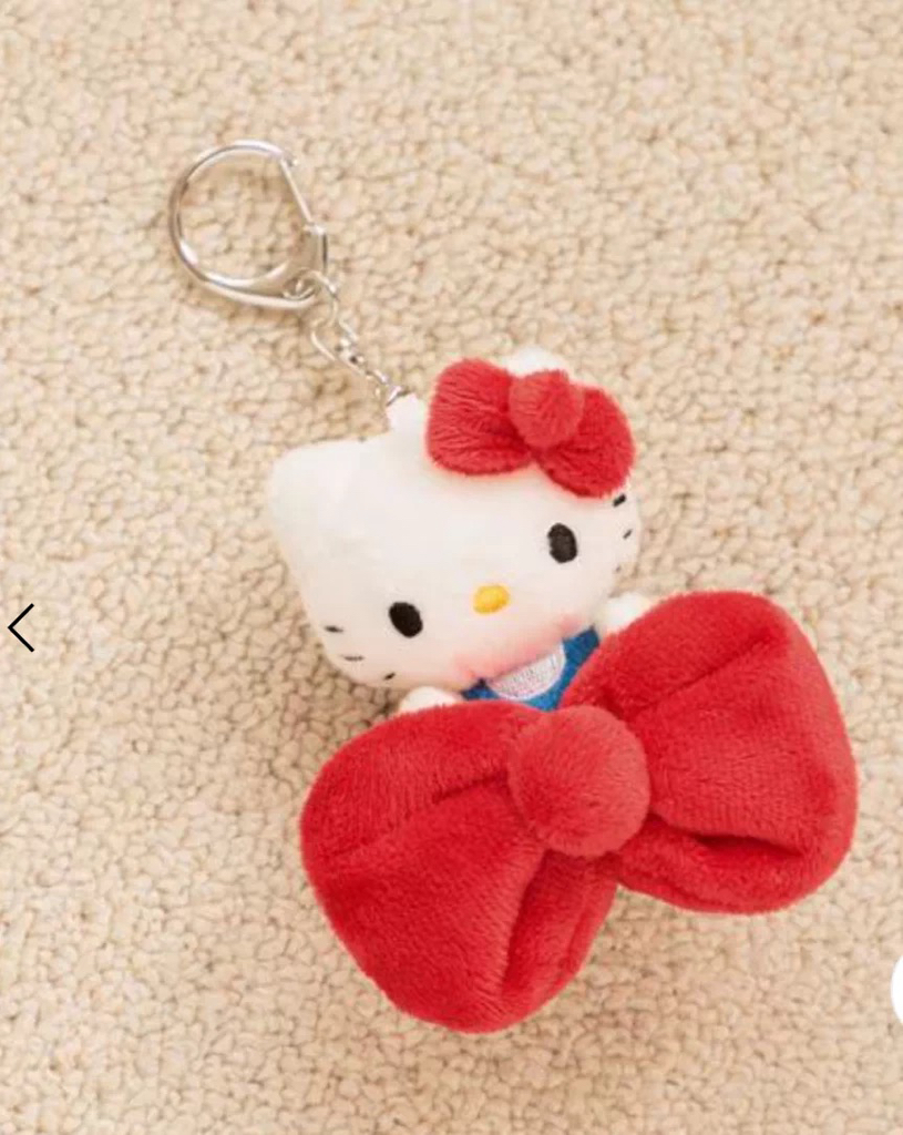 [現貨］日本🇯🇵限定Hellokitty&me% 聯名款毛絨掛飾