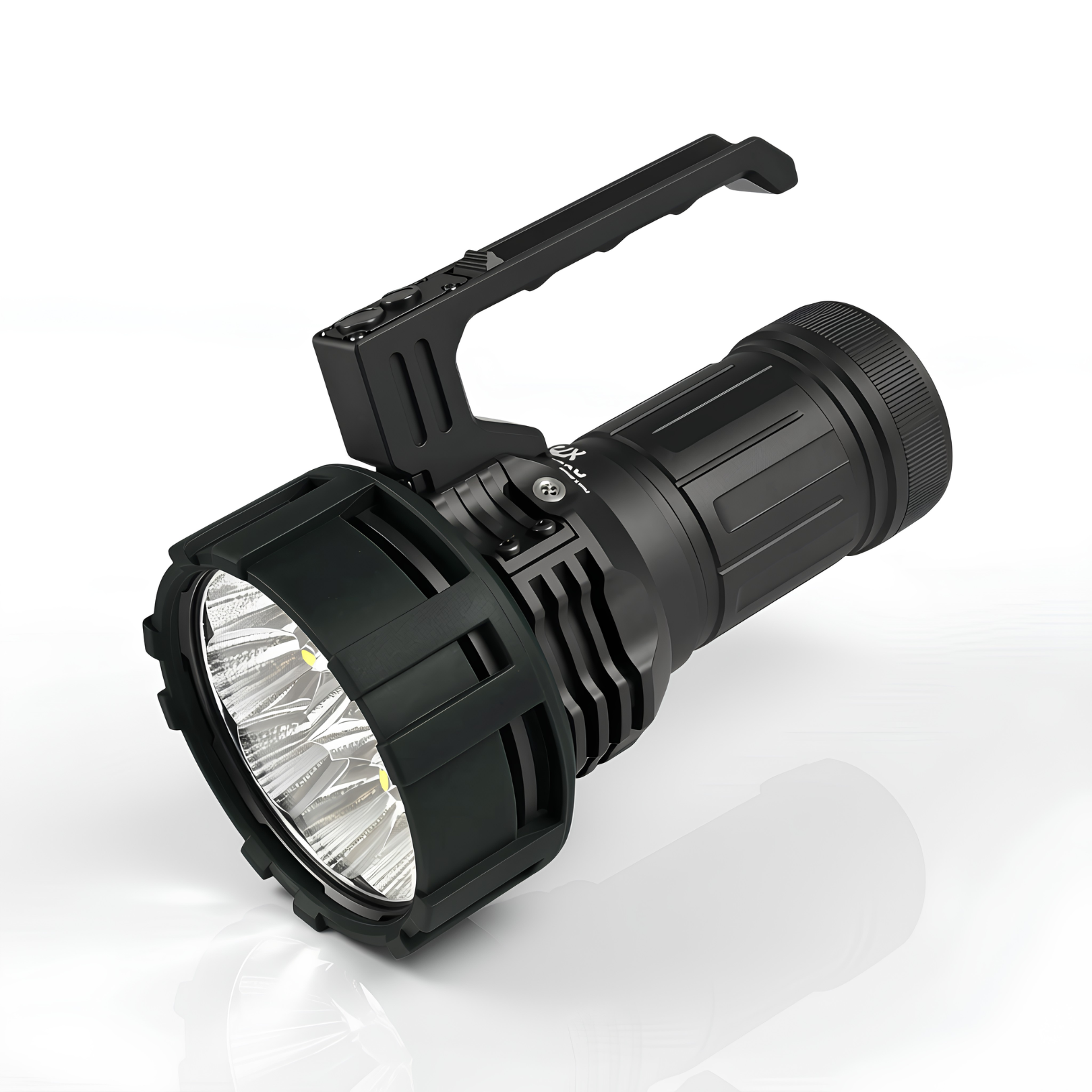 Acebeam X75（80,000 流明手電筒）