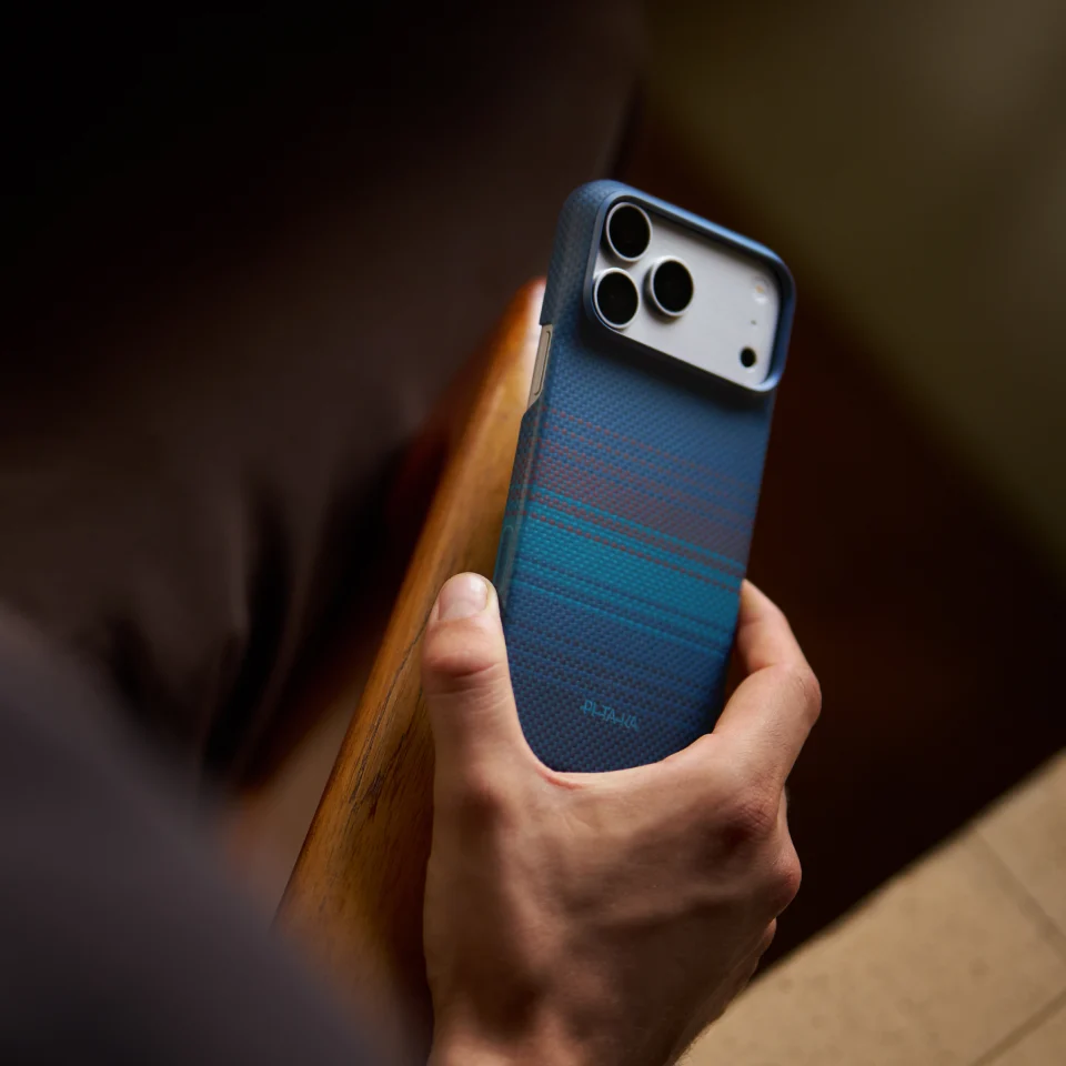 Pitaka Edge Case for iPhone 18 Series - Midnight (PitaTap™)