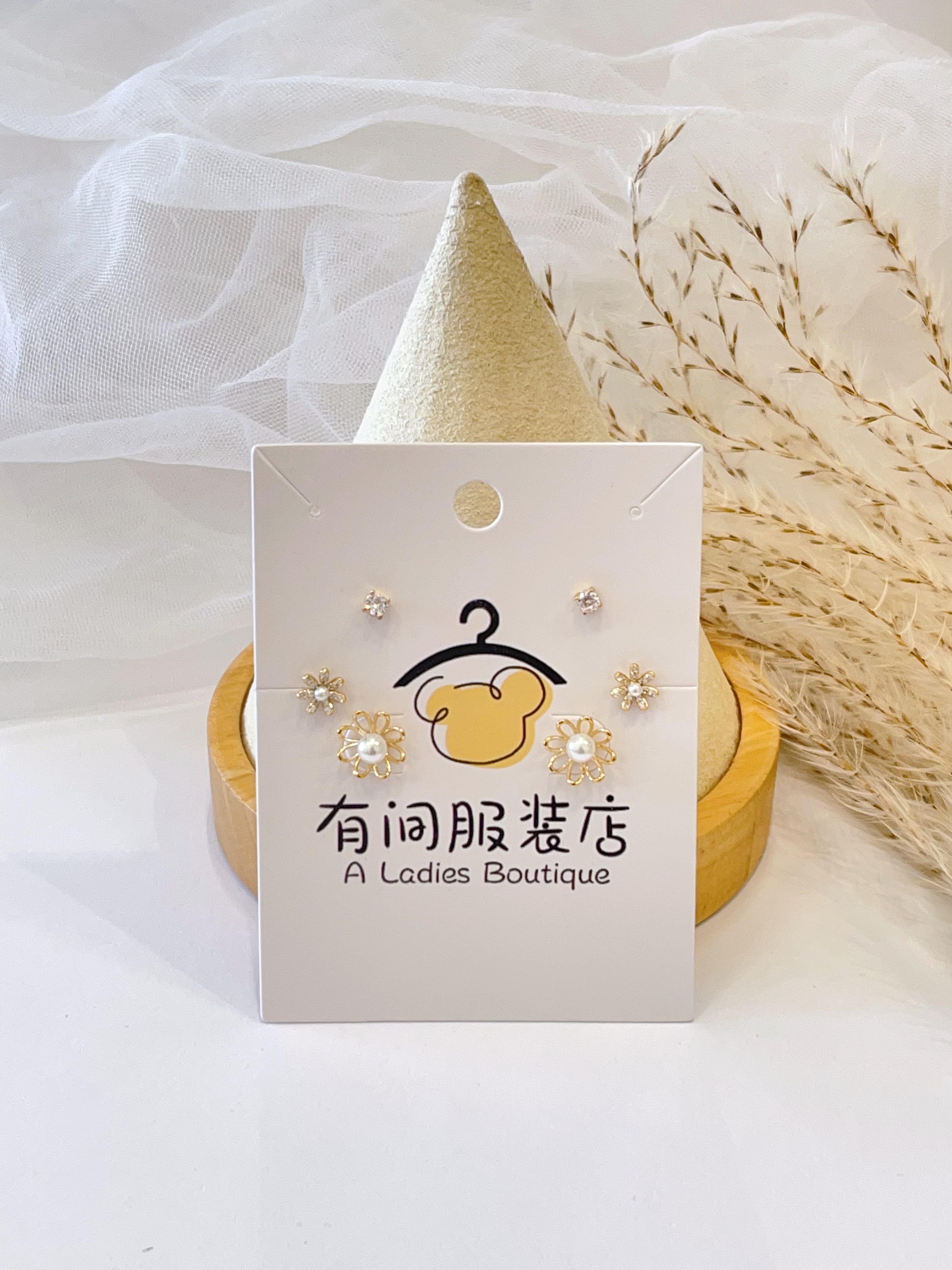 镂空小花朵珍珠耳环套装