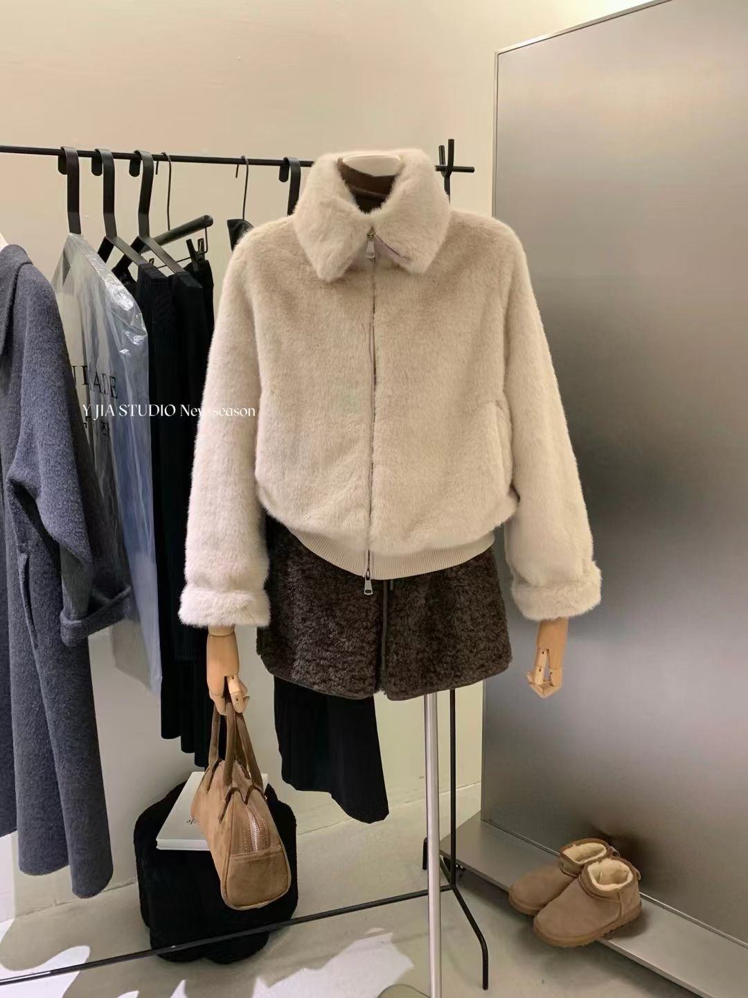 4428 巴黎恋人毛衣短外套冬装