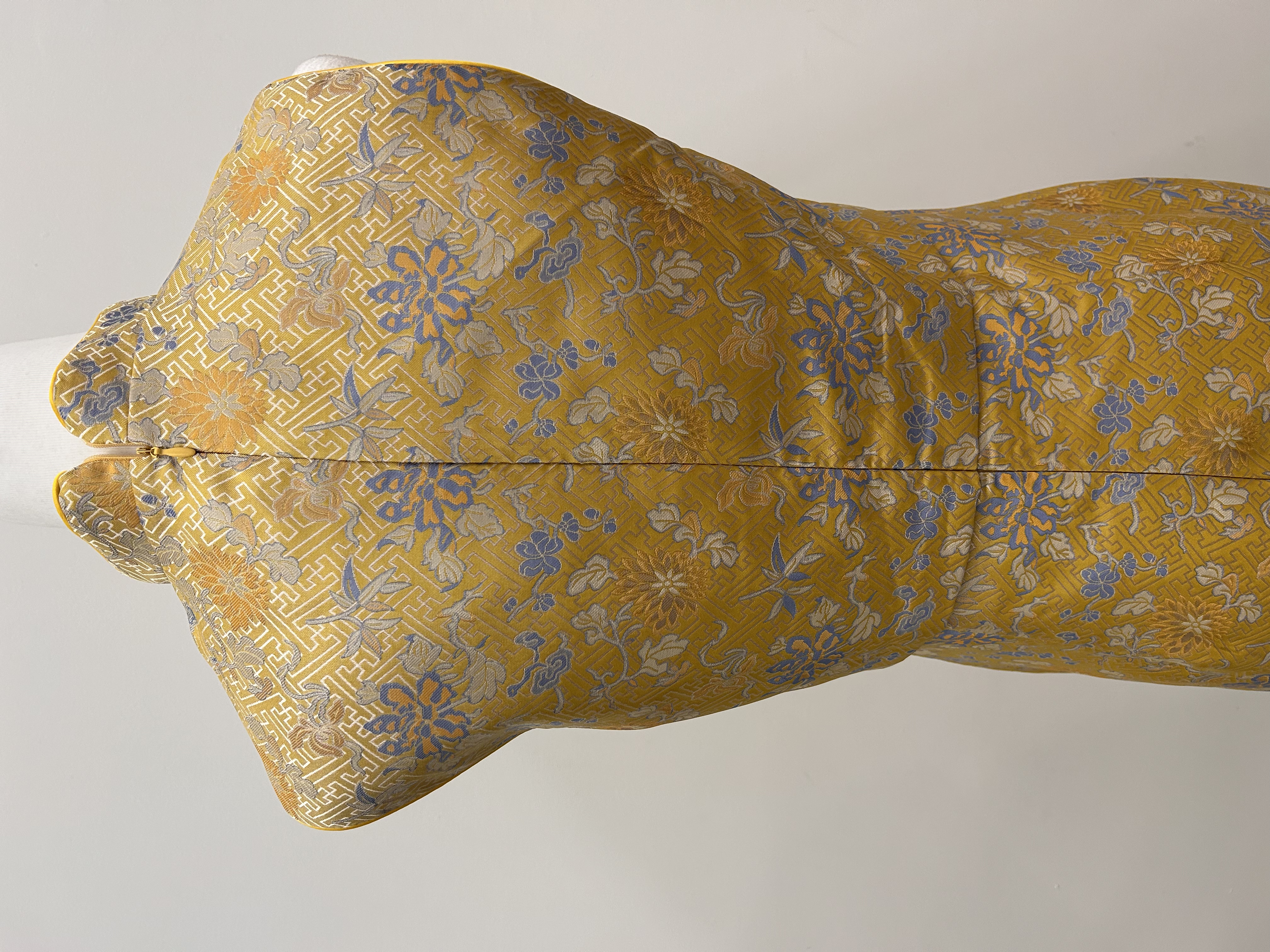 569.WB Retro Floral Sleeveless Qipao