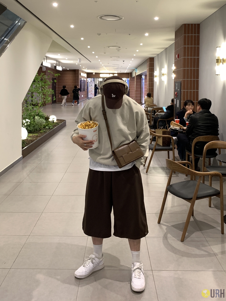 【100%保證韓國直送】必備款寬版按扣細節百搭五分褲 👖 [3 color] RL114945