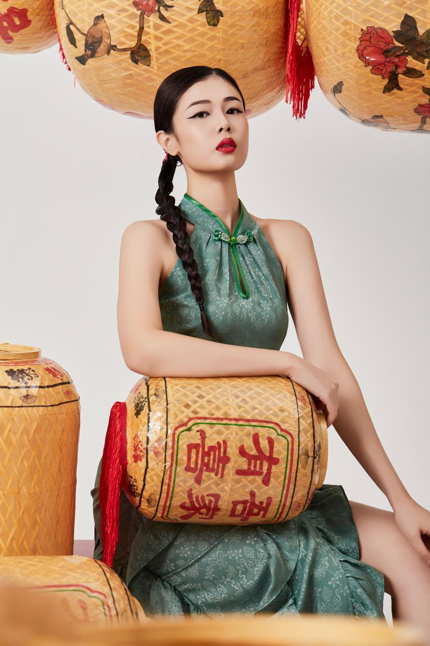 Cut in旗袍连身裙 2112