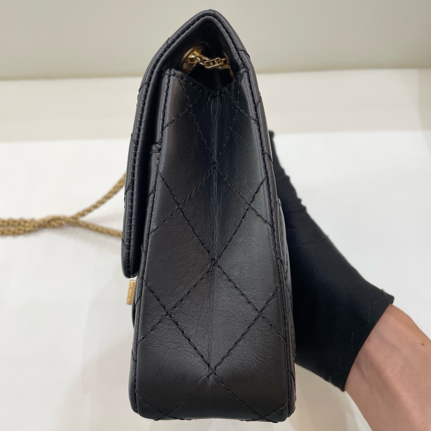 【預訂貨品】鐳射30開👜 Chanel黑金mini 手機包 