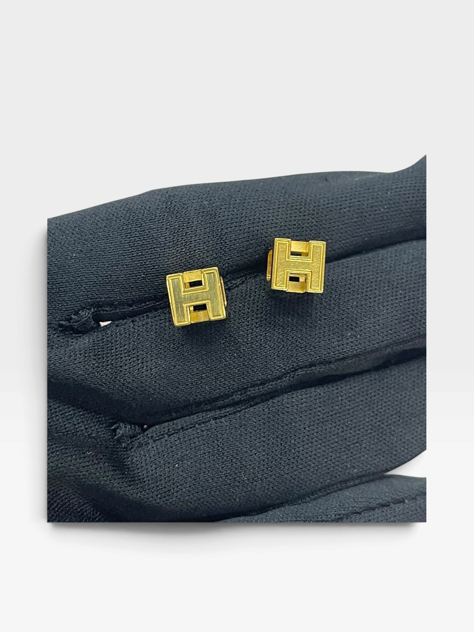 Pre-Owned Hermès H Cube Earrings/Product Code: 102205