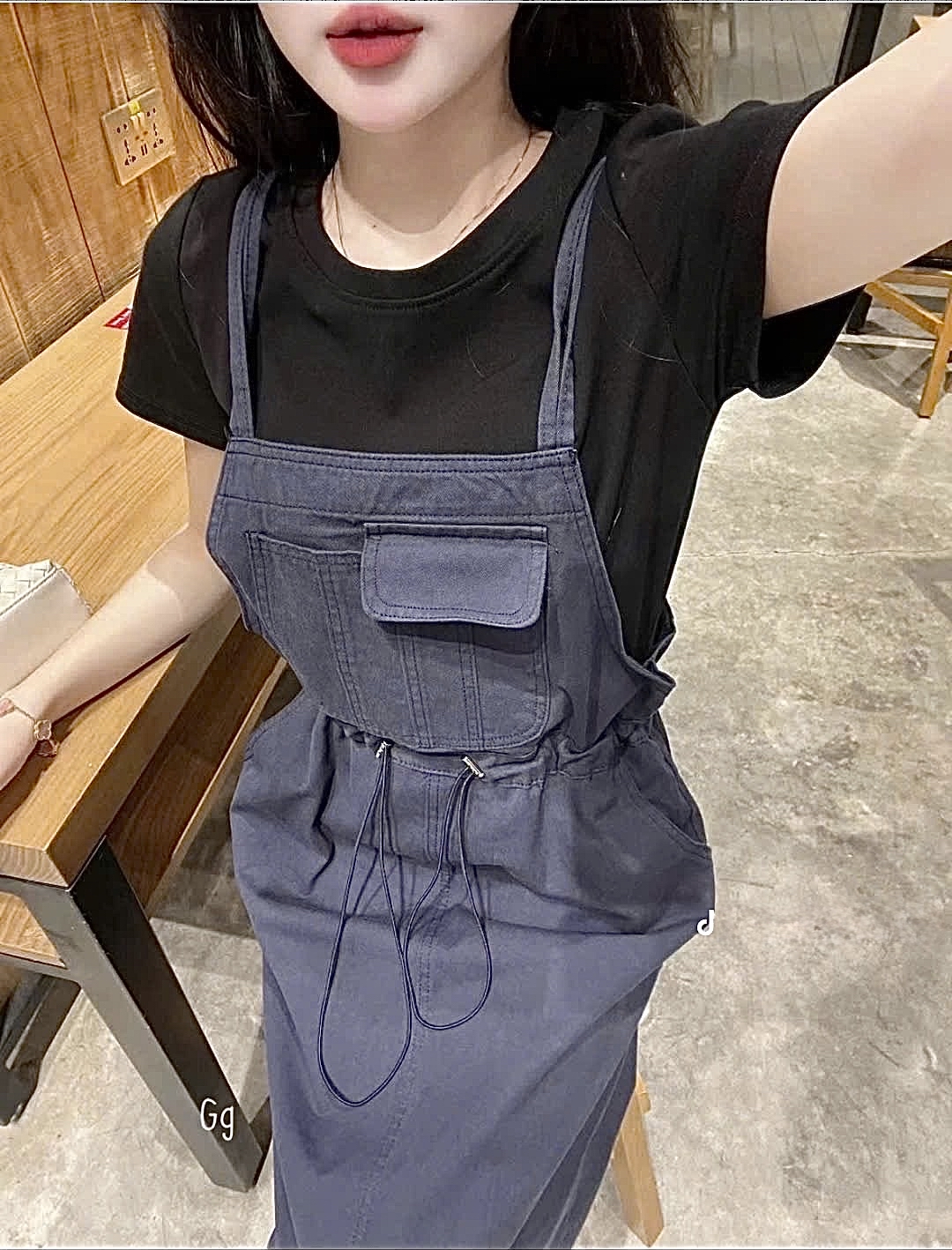 休閒背帶裙   * 可愛休閒裝两件套