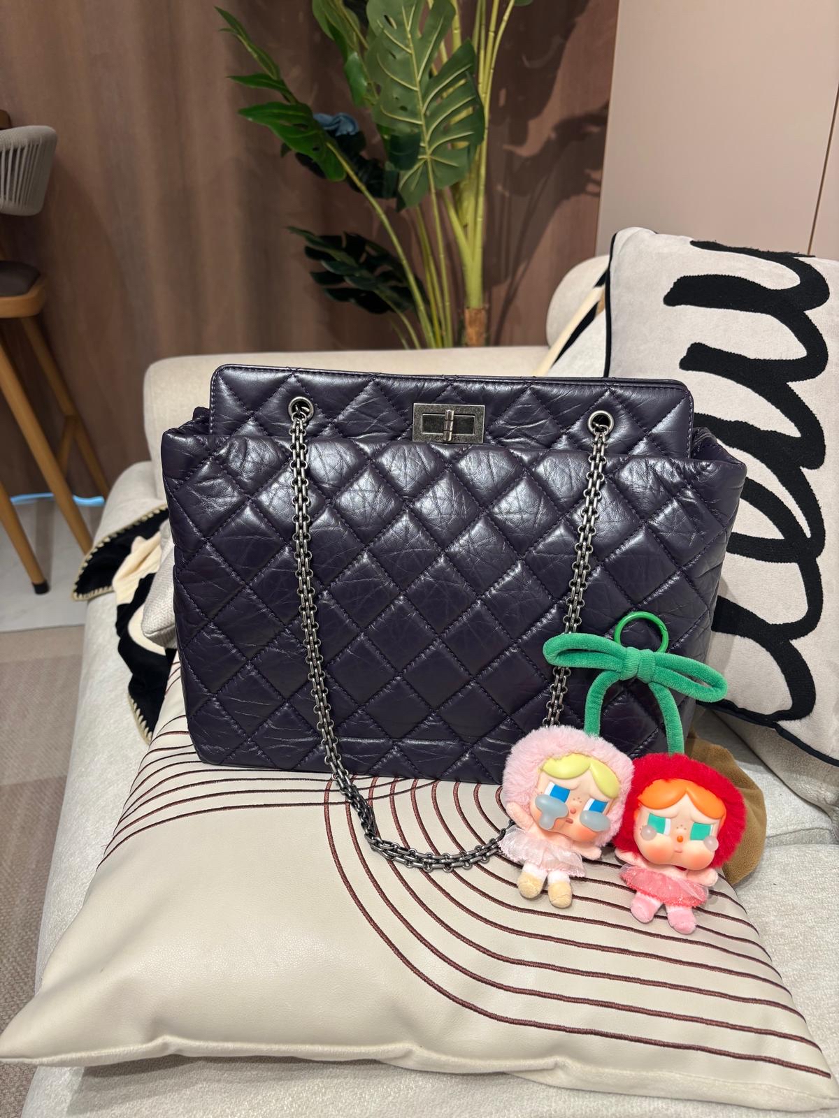 Chanel 2.55 calfskin Shoulder Chain tote bag 100%Authentic ,98%new ✅card✅dust bag✅box