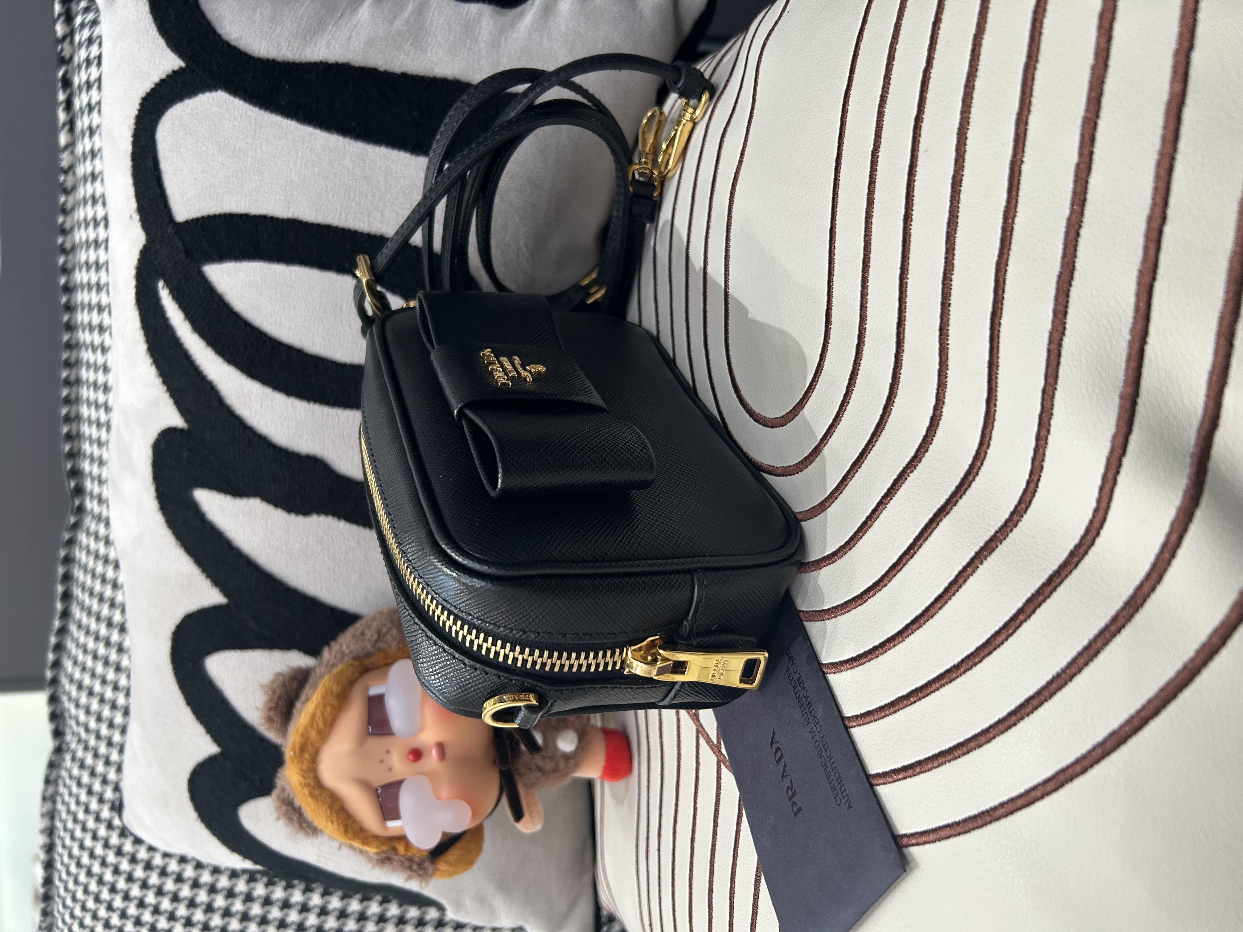 Prada 1NF674 Ribbon Shoulder Bag Saffiano Leather Black 100%Authentic ,98%new ✅Certificate ✅Card ✅strap