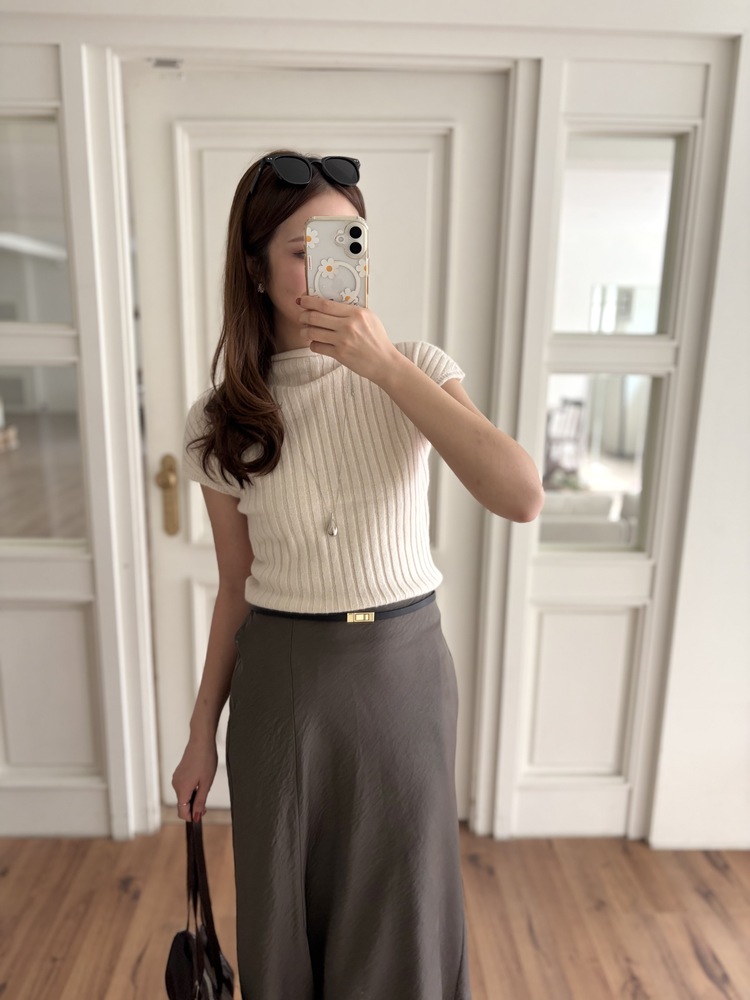 Lacie Asymmetric Skirt (Brown)