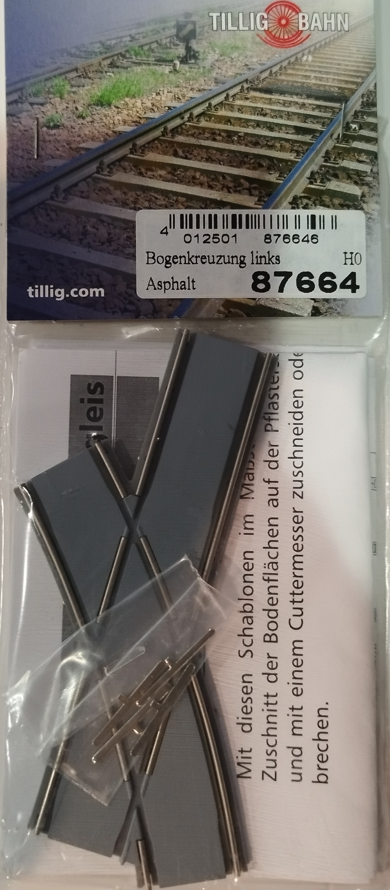 Tillig LUNA HO 彎道交叉 1:87 Curved crossing bitumen/concrete 馬路路軌•城市輕軌•電車路軌