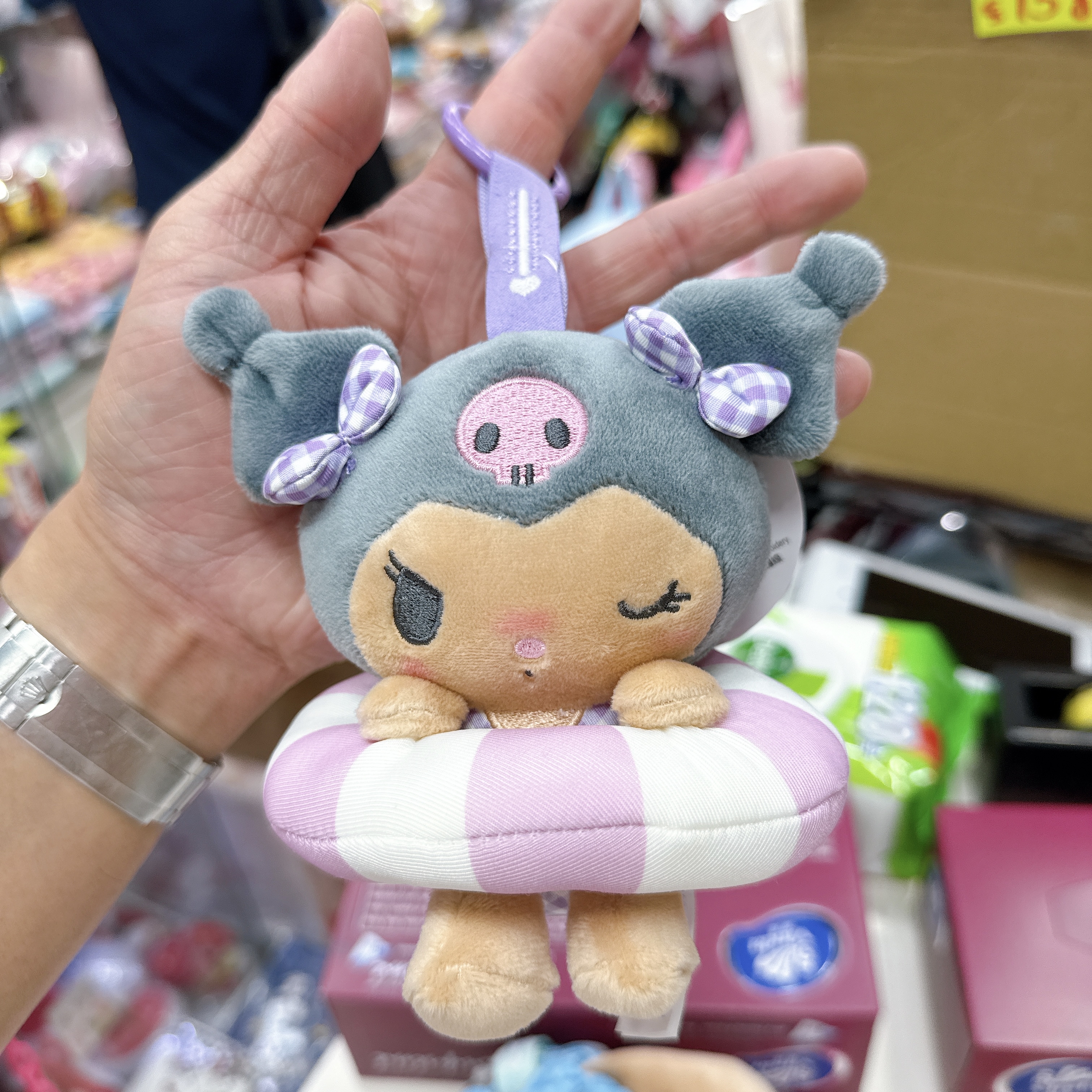 香港版Sanrio夏日系列黑皮水泡公仔掛飾 （附有紫外線變色繡線）