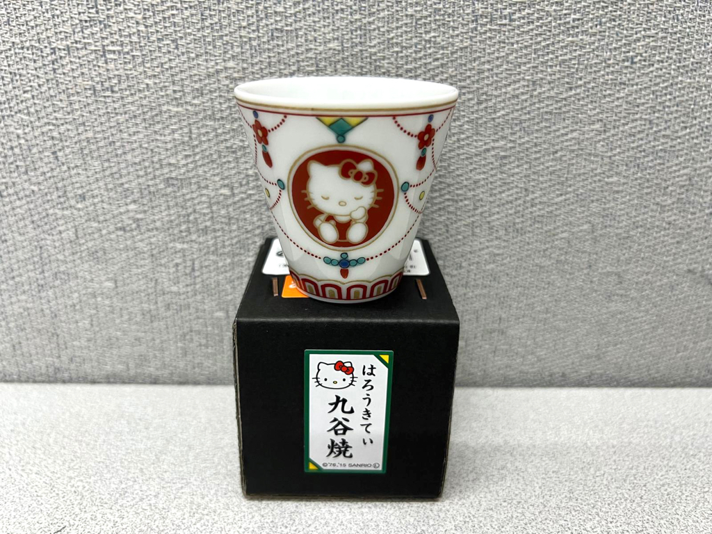 🎌日本直送🎌 Hello Kitty 日本製《九谷燒》清酒杯