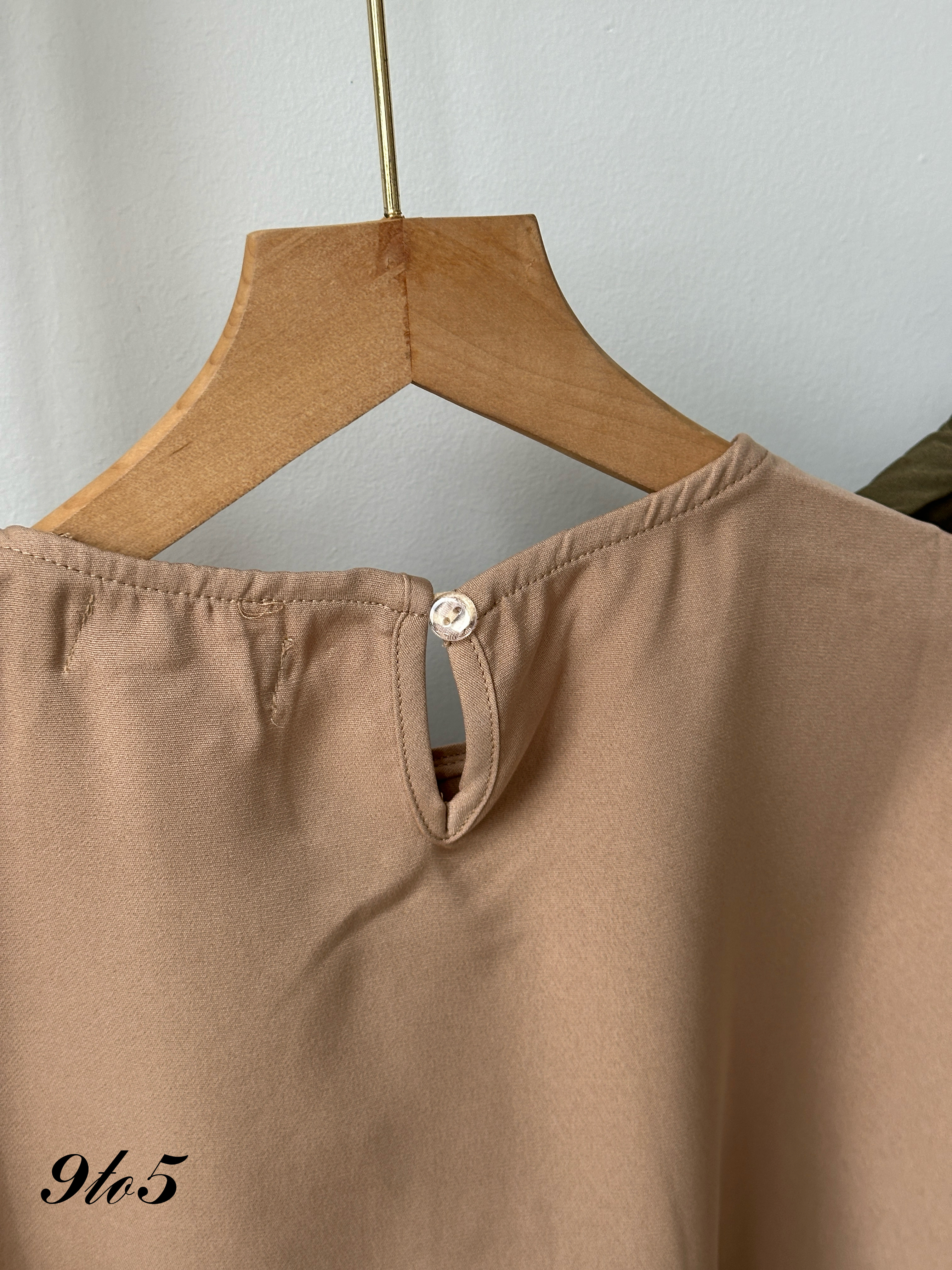 T4067 Puff Sleeve Ruched Top - 4 Colors 