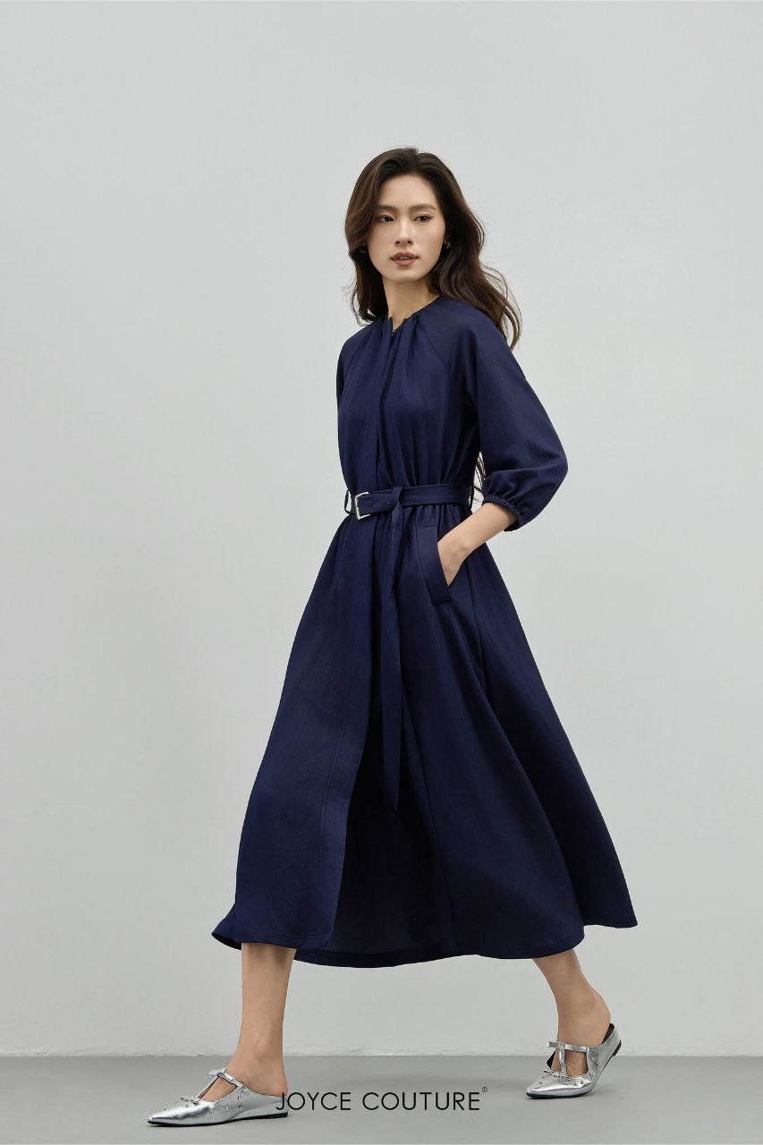 松紧褶领口中长连身裙 D0335