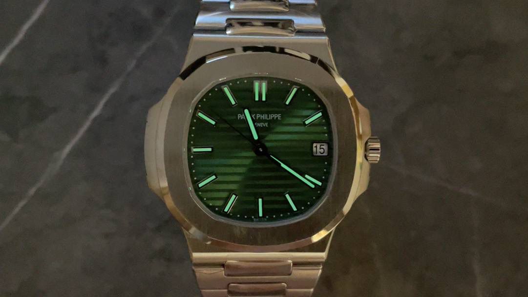 百达翡丽 蒂芙尼蓝5711😍💯🤍