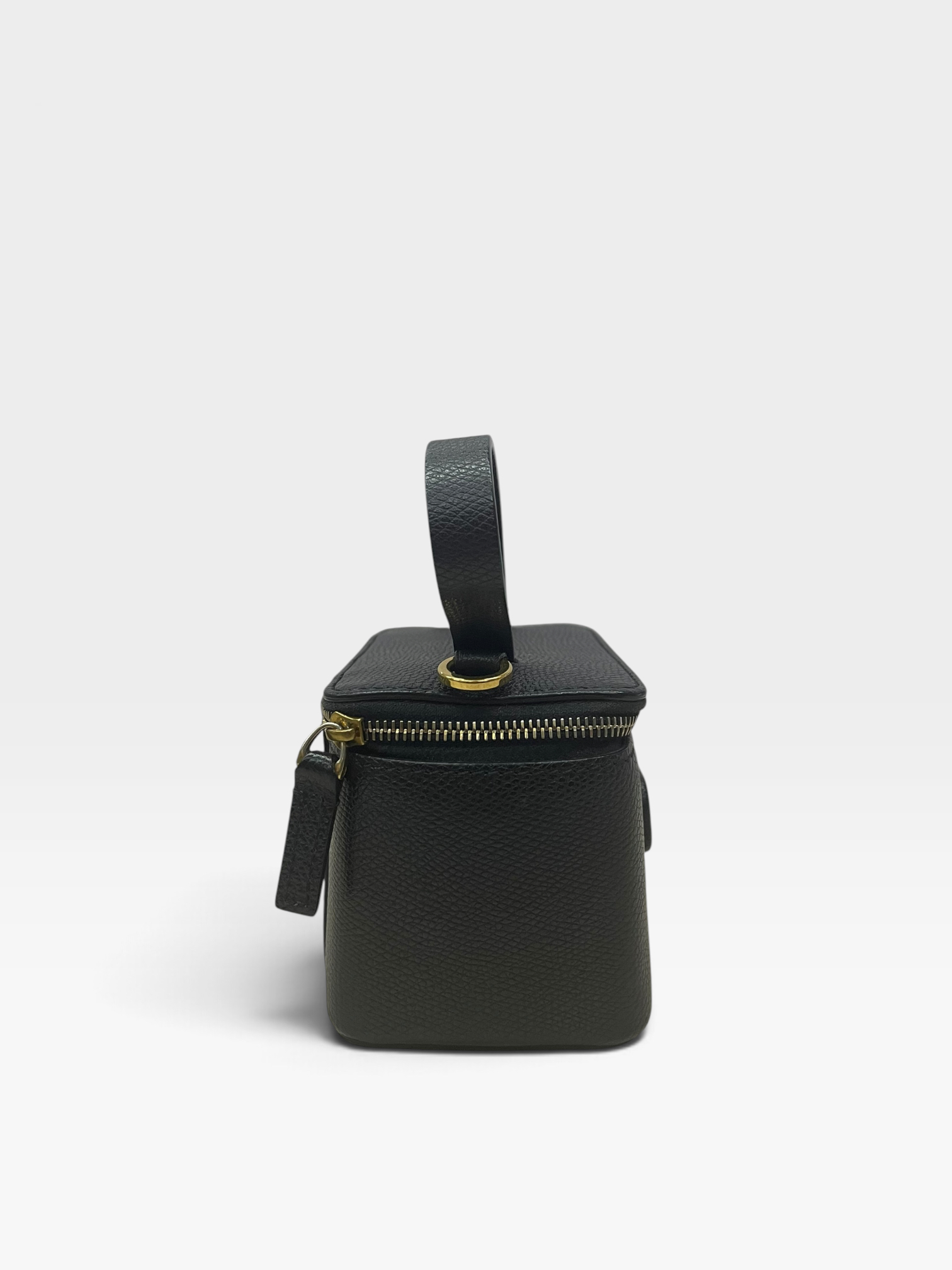 Pre-Owned VALENTINO Garavani VLogo Signature Mini Vanity Bag / Product Code: 100706