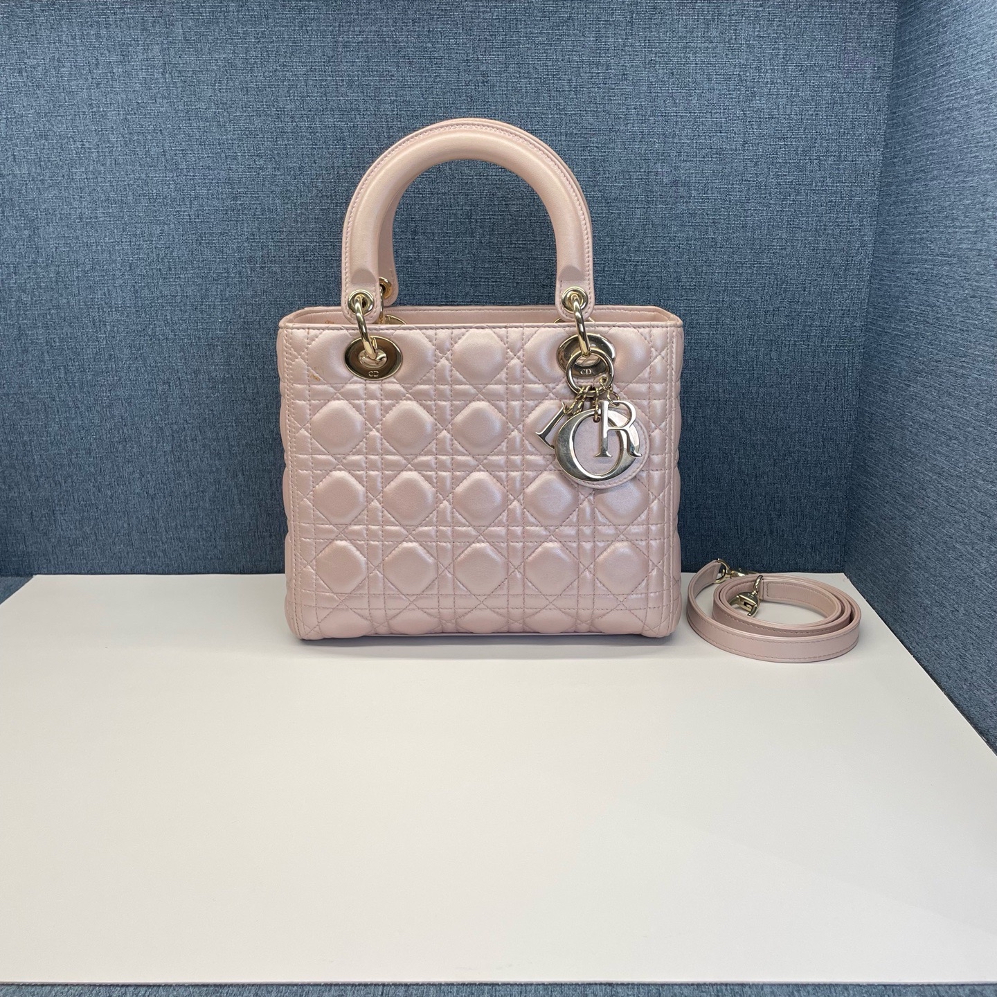 【預訂貨品】Dior粉色五格戴妃包