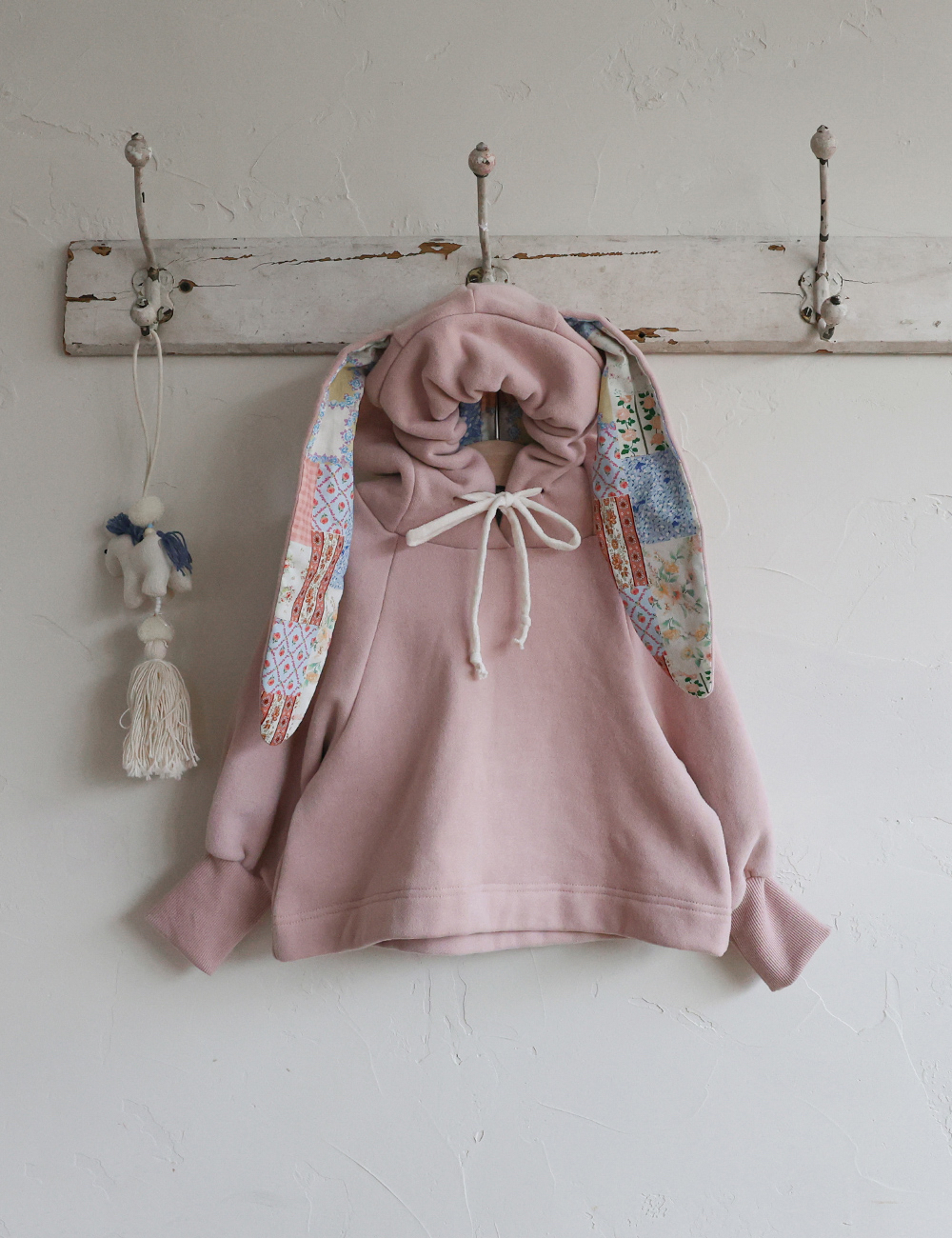 FLO | Bunnies hooded T-shirt