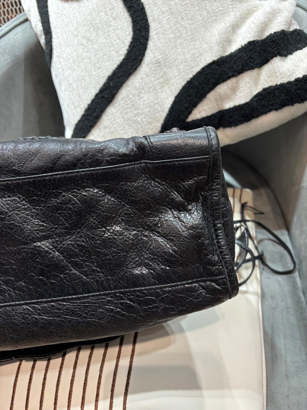 Balenciaga city medium 黑色山羊復古釘100%Authentic,93%new  ✅mirror ✅dust bag