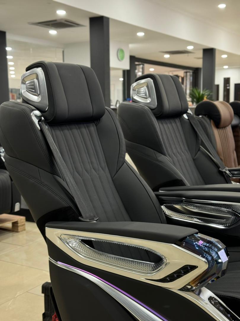 HIACE CRYSTAL 4.0 PILOT SEAT / UNI-ST-6002-HY